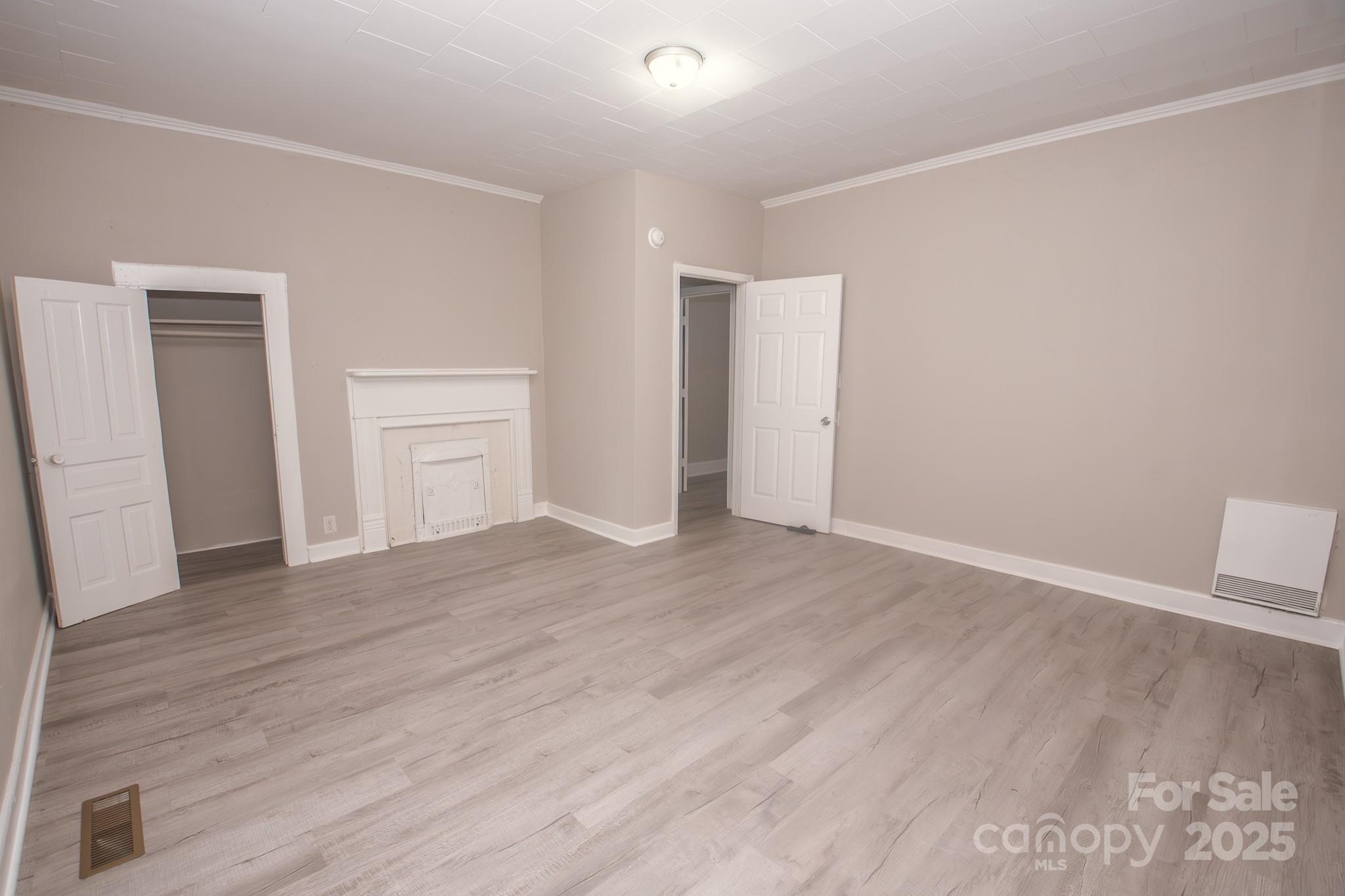 707 W Phifer Street Property Photo 15