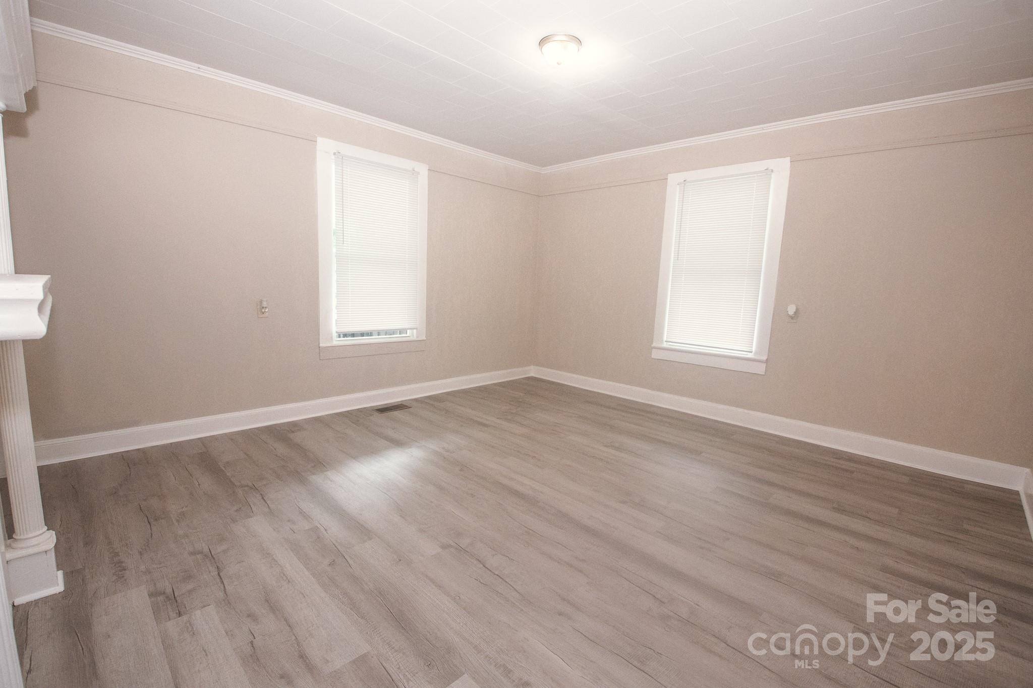 707 W Phifer Street Property Photo 18