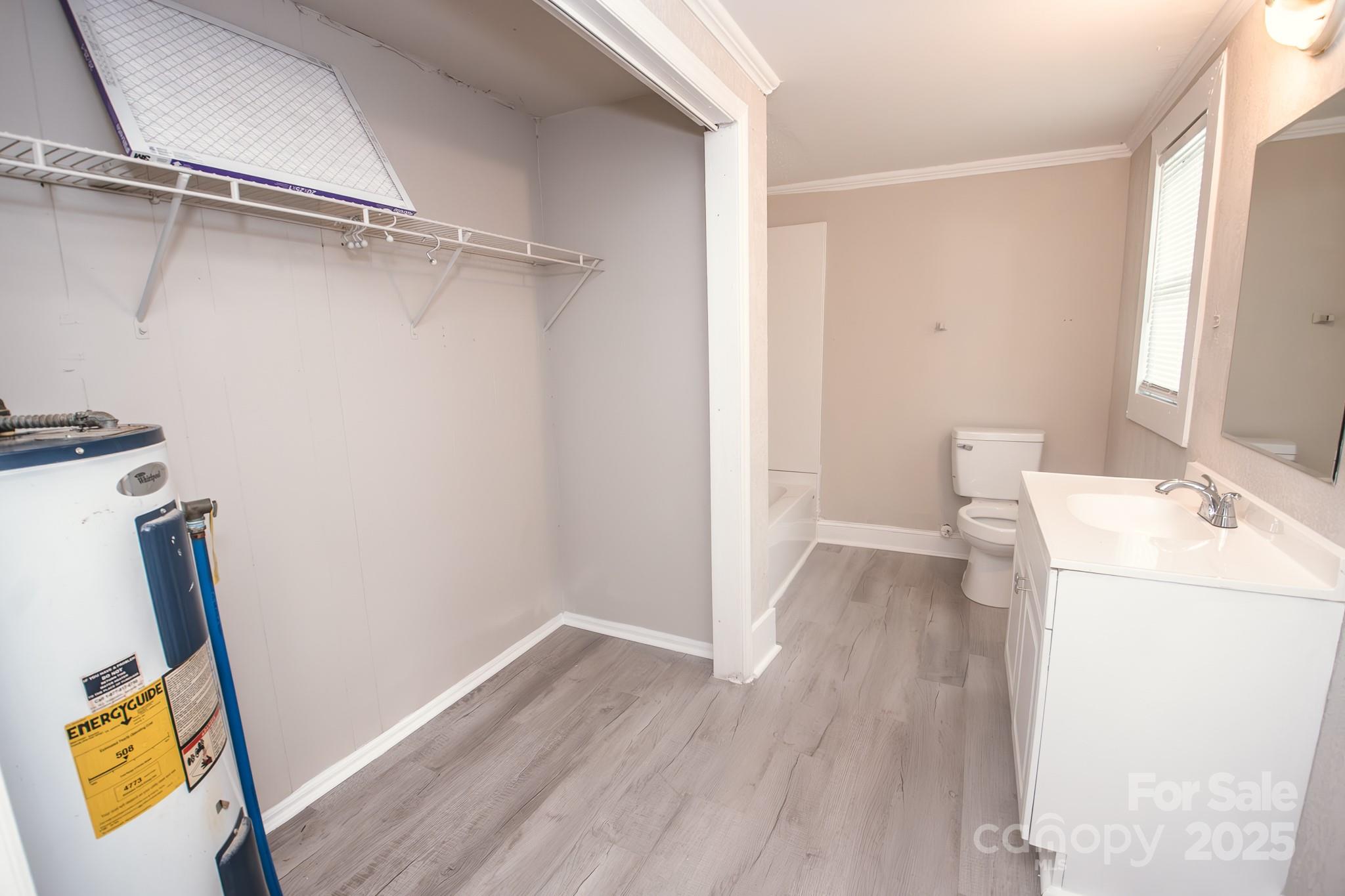 707 W Phifer Street Property Photo 20