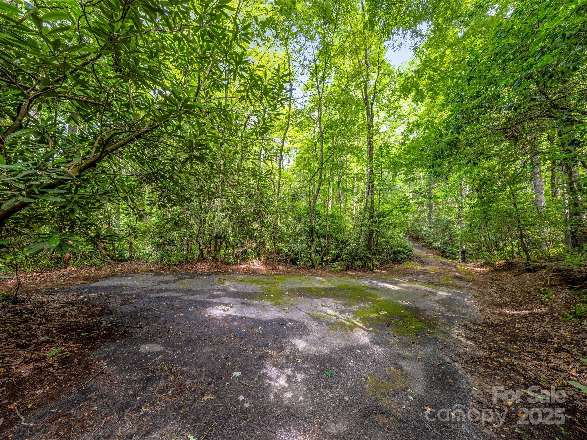 J 34 Cherokee Point 34 Property Photo 2