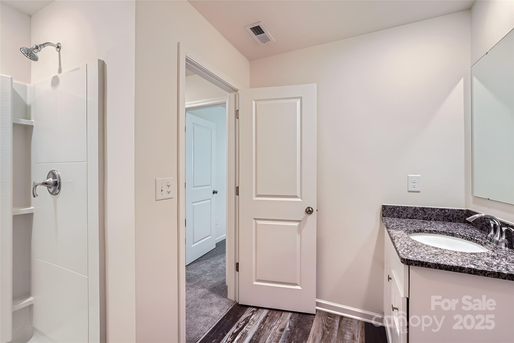 108 Blakeslee Court Property Photo 11