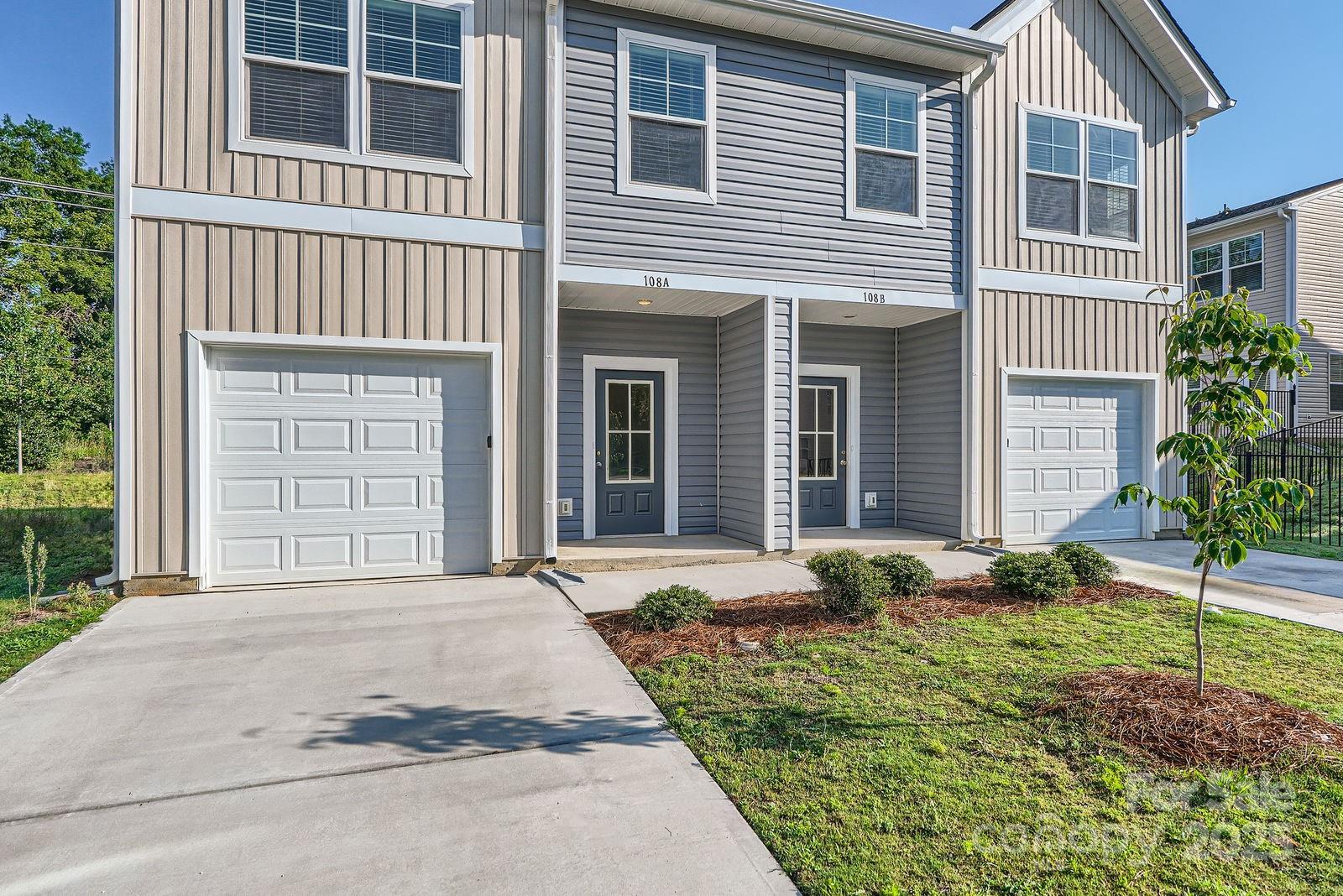 108 Blakeslee Court Property Photo 15