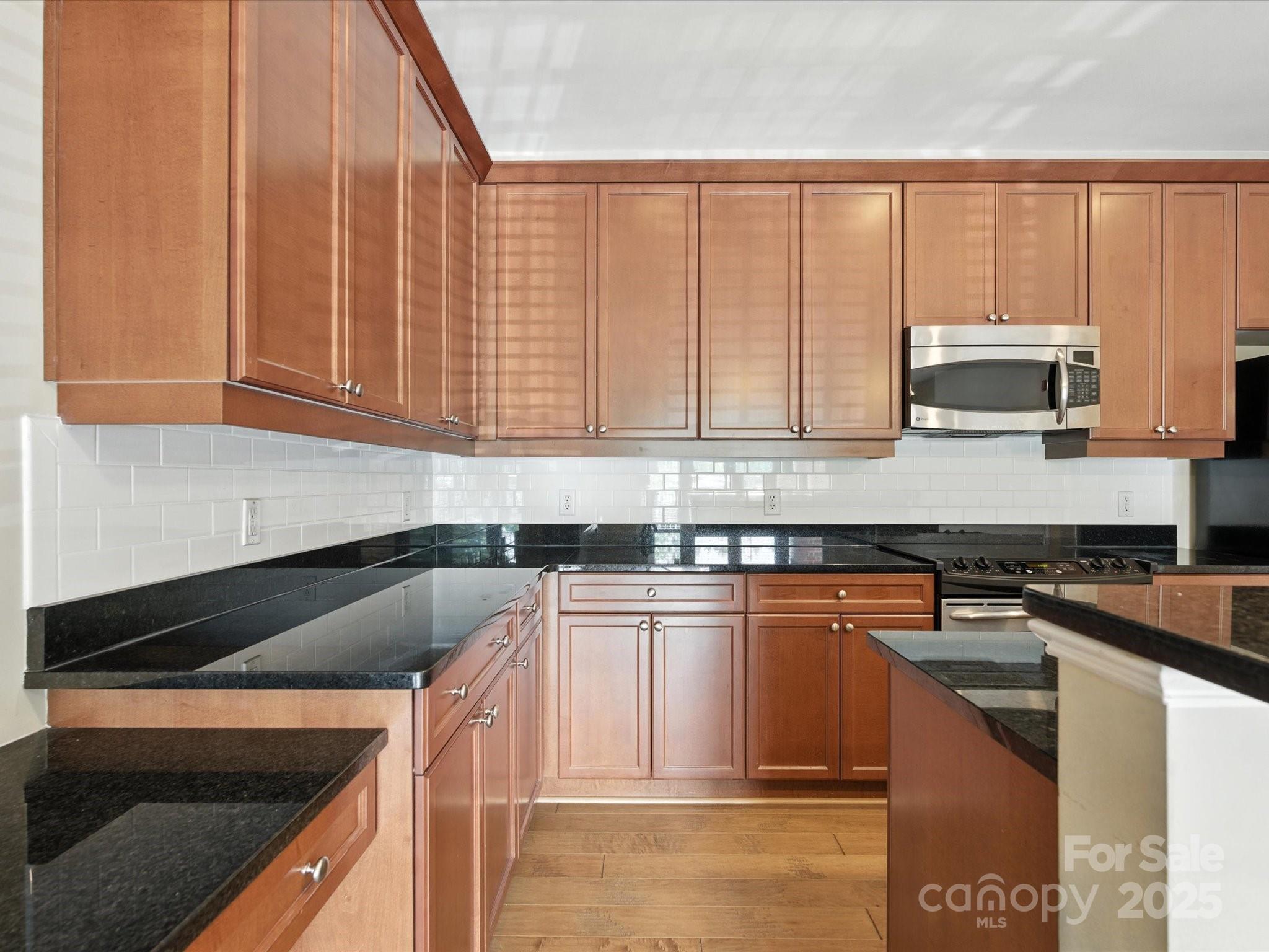 1829 Kenilworth Avenue Property Photo 16