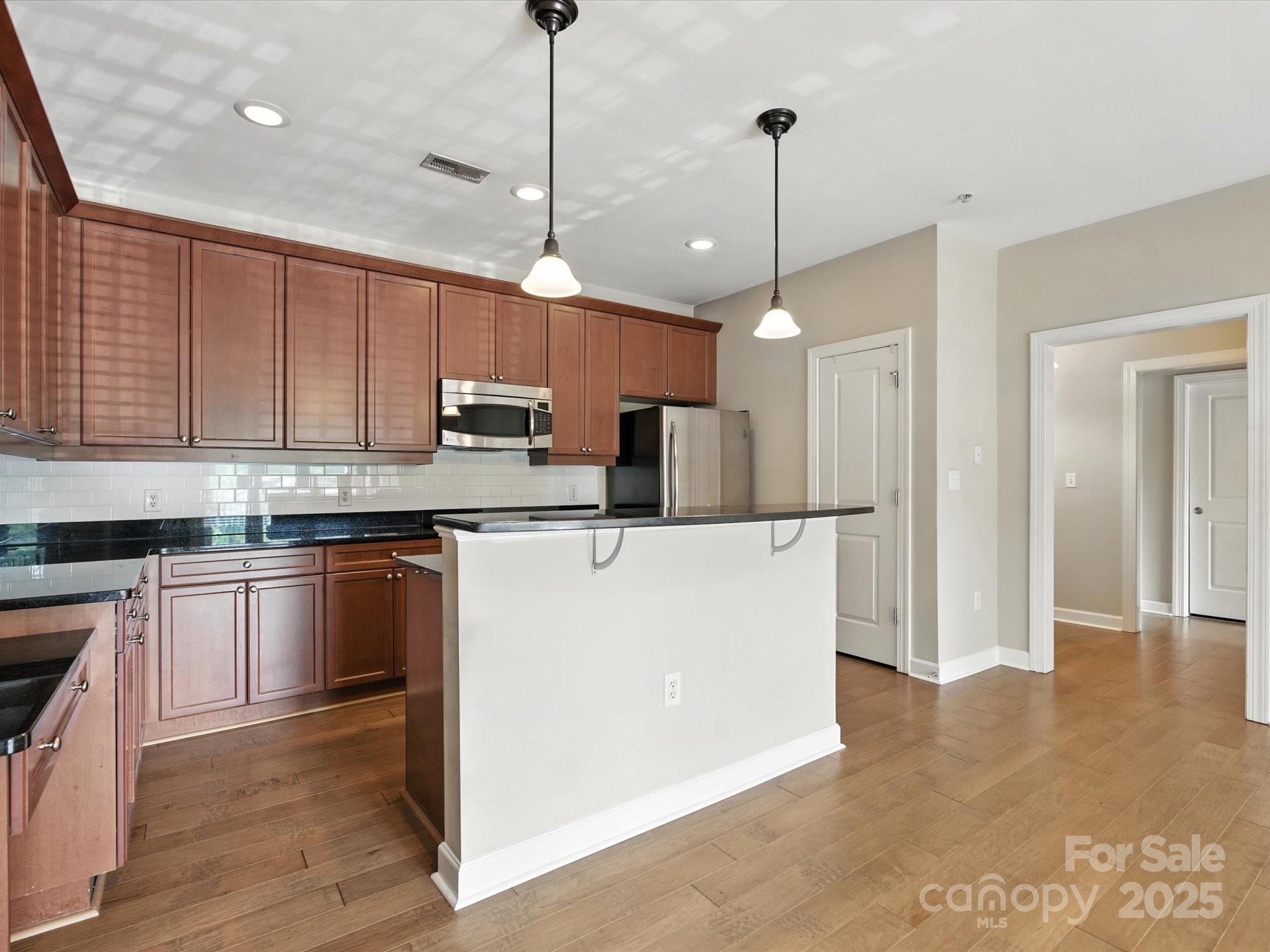 1829 Kenilworth Avenue Property Photo 17