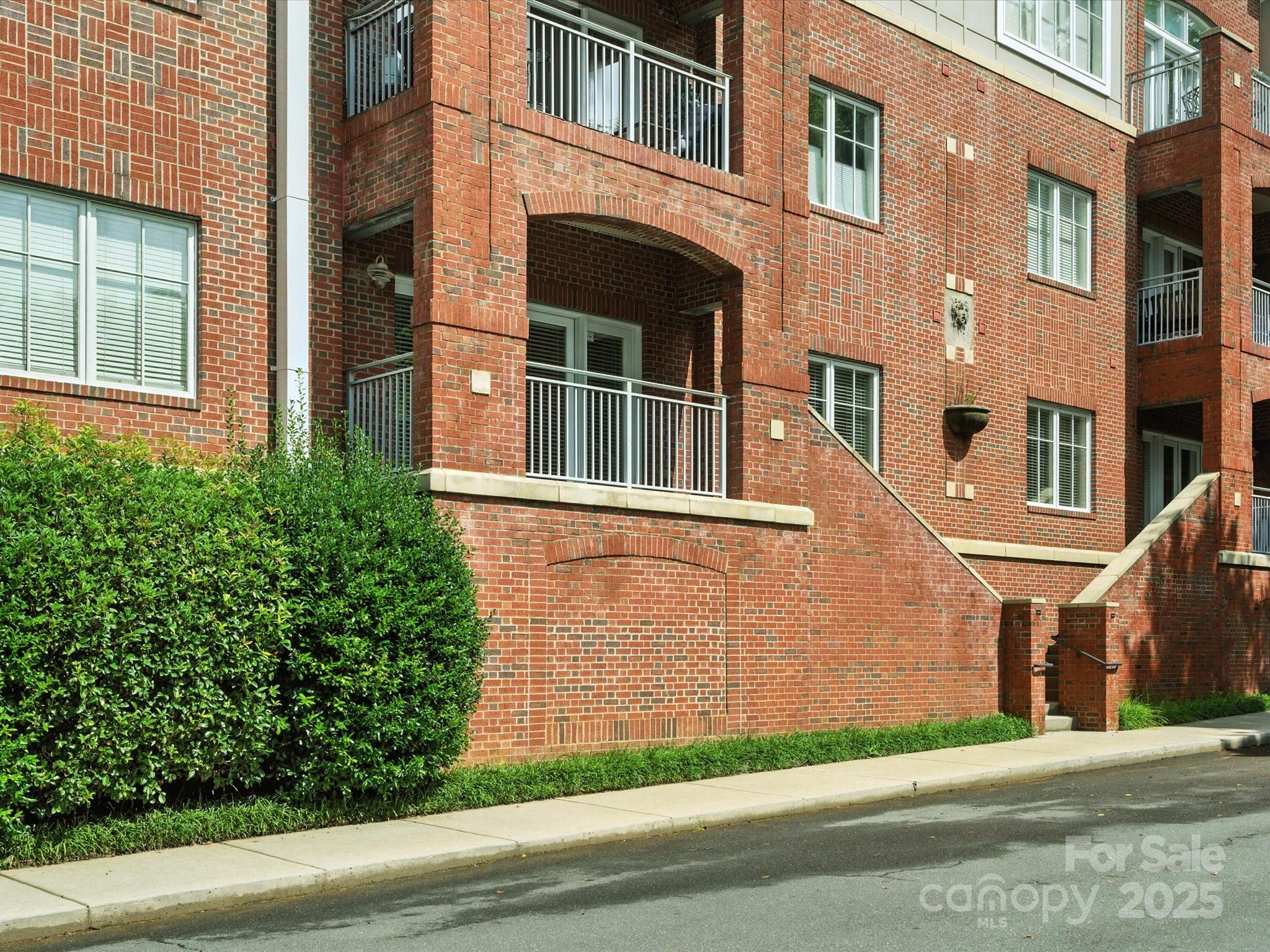 1829 Kenilworth Avenue Property Photo 30