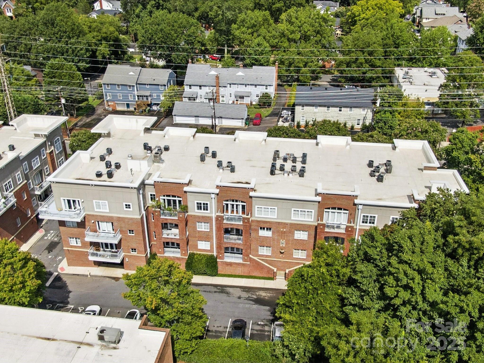 1829 Kenilworth Avenue Property Photo 35