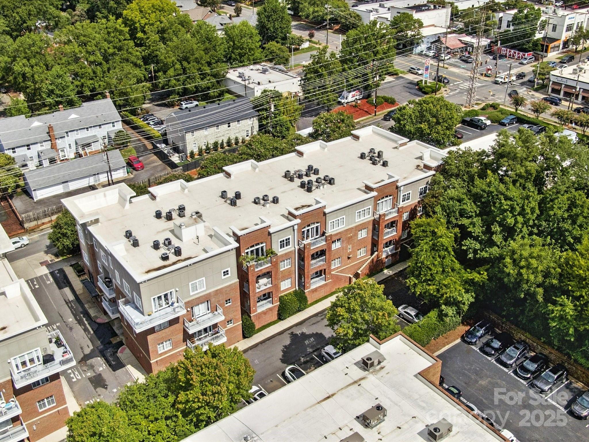 1829 Kenilworth Avenue Property Photo 37