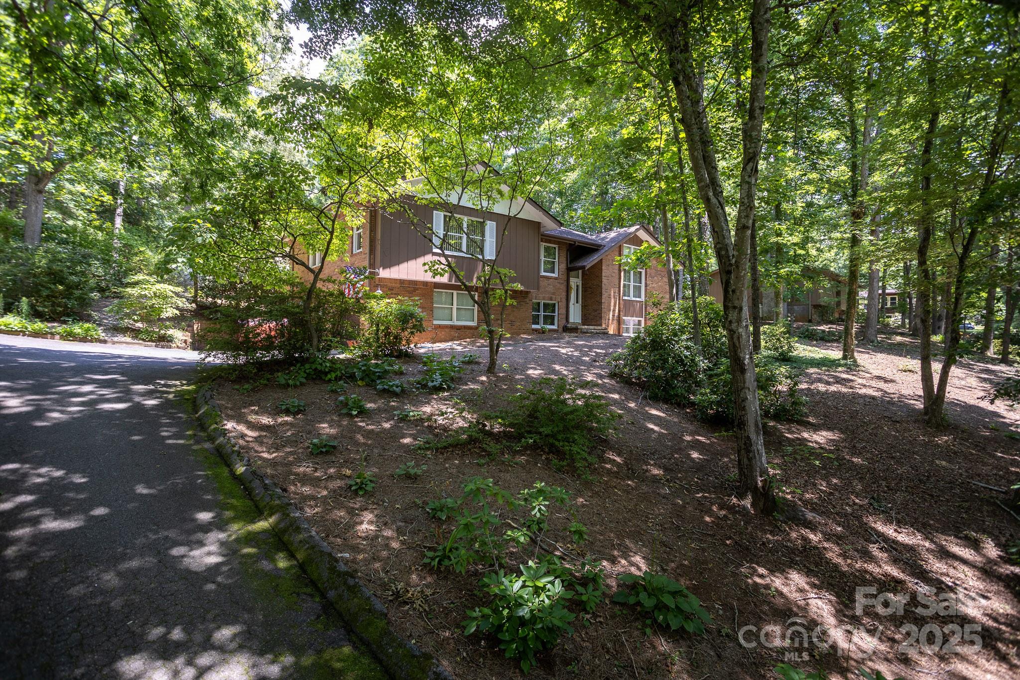 15 Cedar Trail Property Photo 1