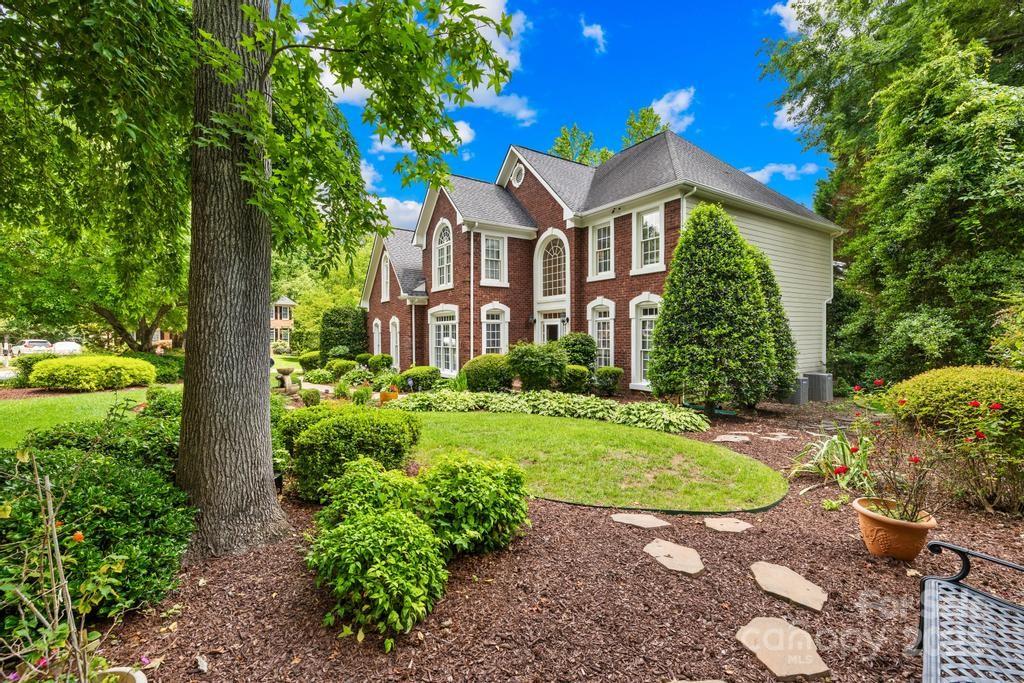 9514 Hayenridge Court Property Photo 1