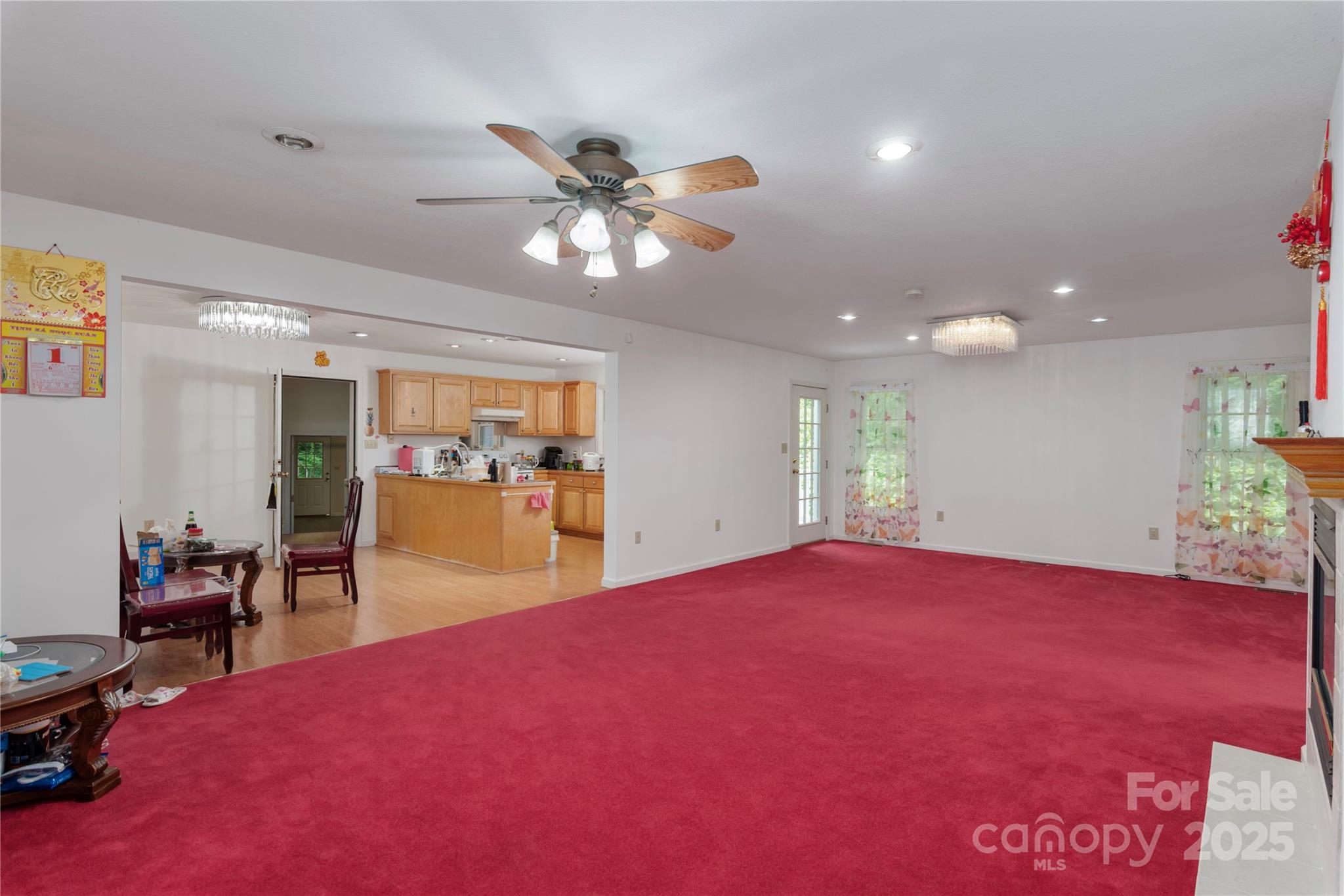 98 Choga Ridge Property Photo 8