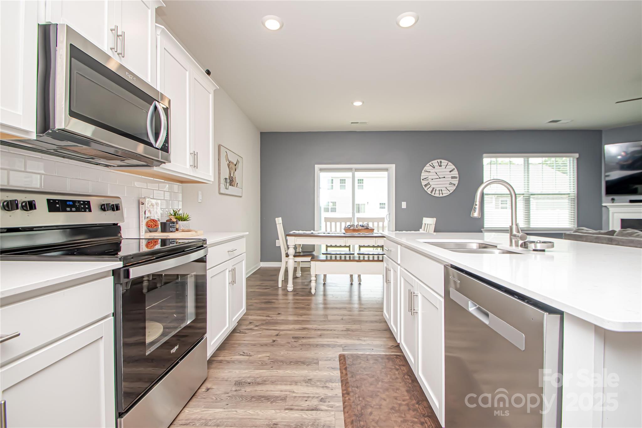 128 Hickory Ridge Drive Property Photo 7