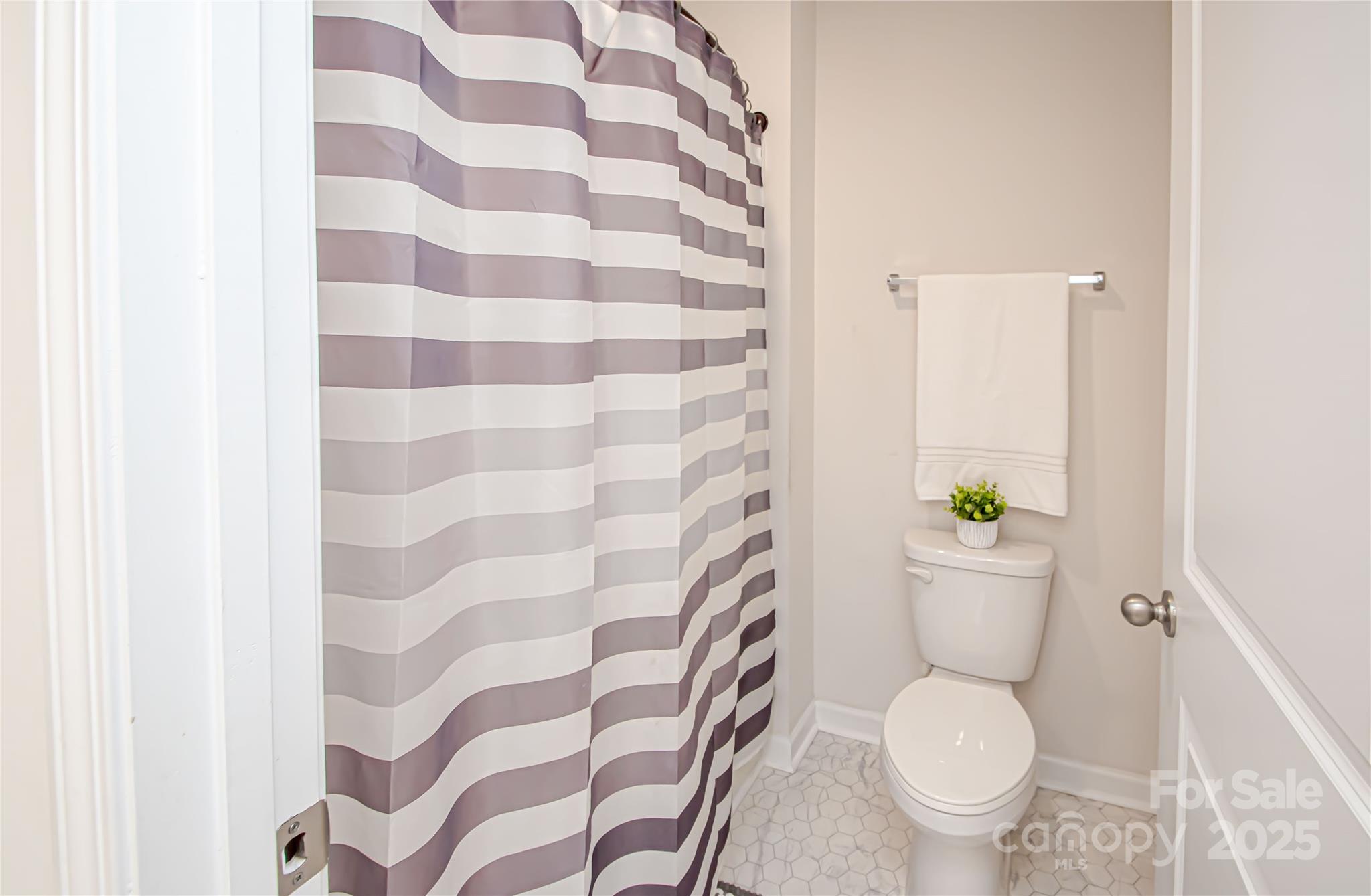 128 Hickory Ridge Drive Property Photo 26