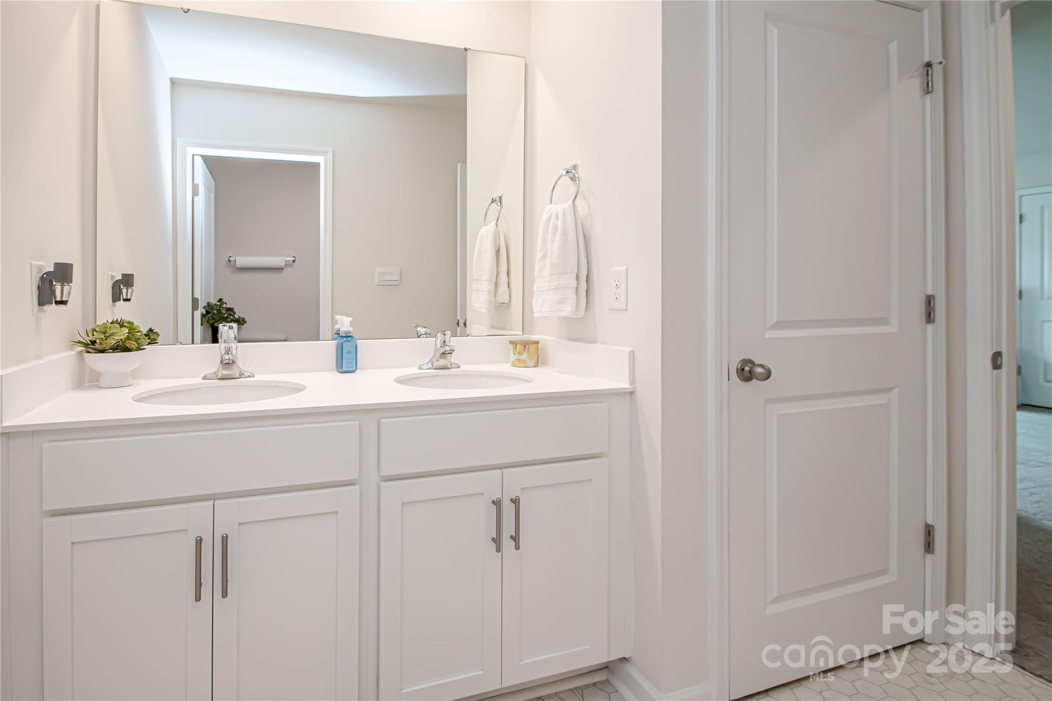 128 Hickory Ridge Drive Property Photo 27