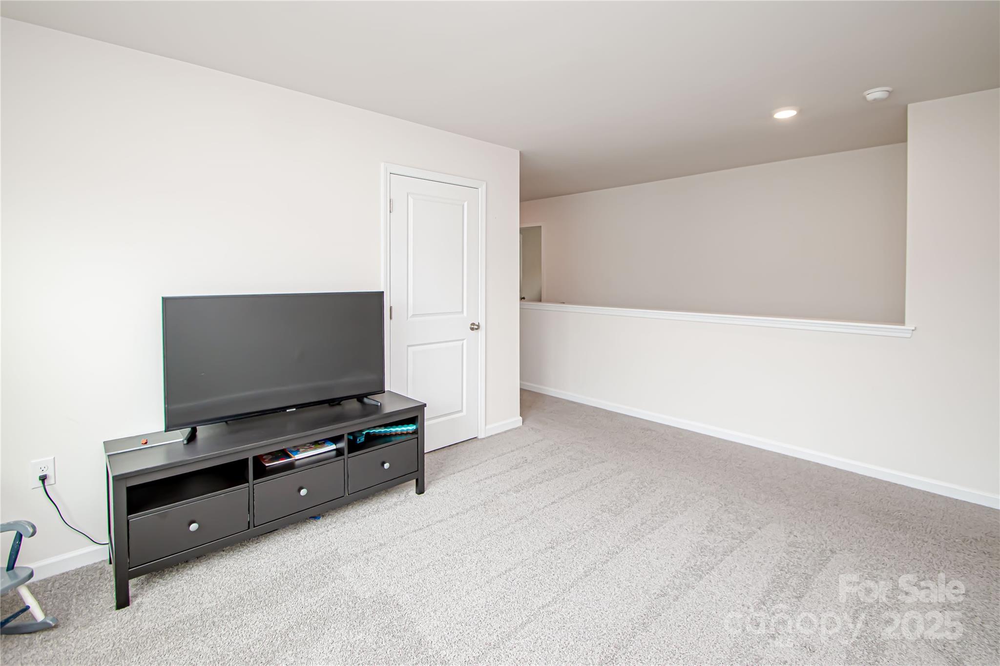 128 Hickory Ridge Drive Property Photo 28