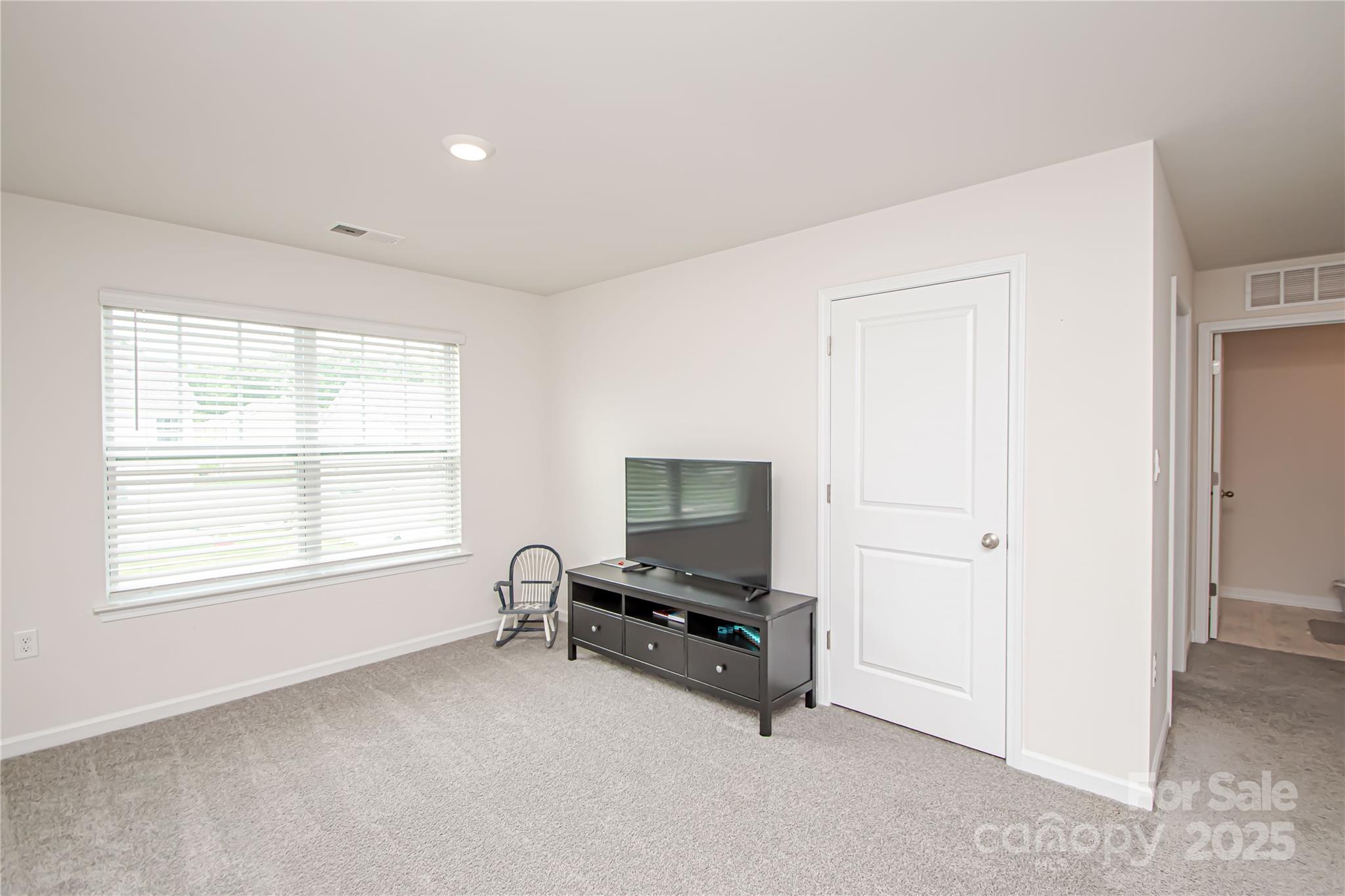 128 Hickory Ridge Drive Property Photo 29