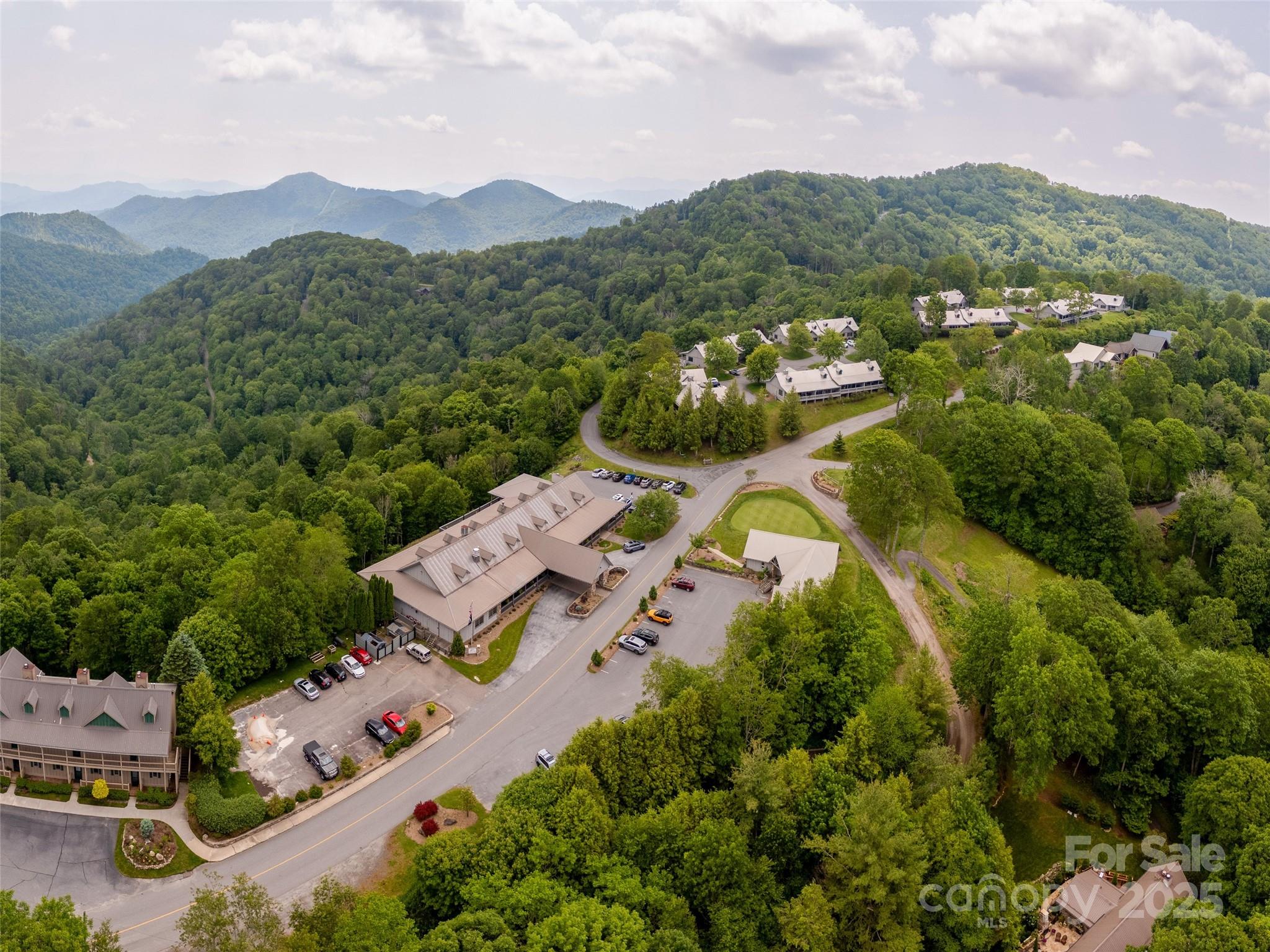 000 English Ridge Drive 34 Property Photo 2