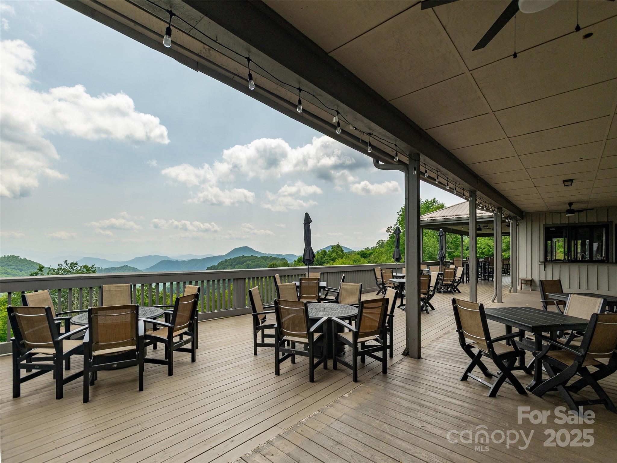 000 English Ridge Drive 34 Property Photo 5