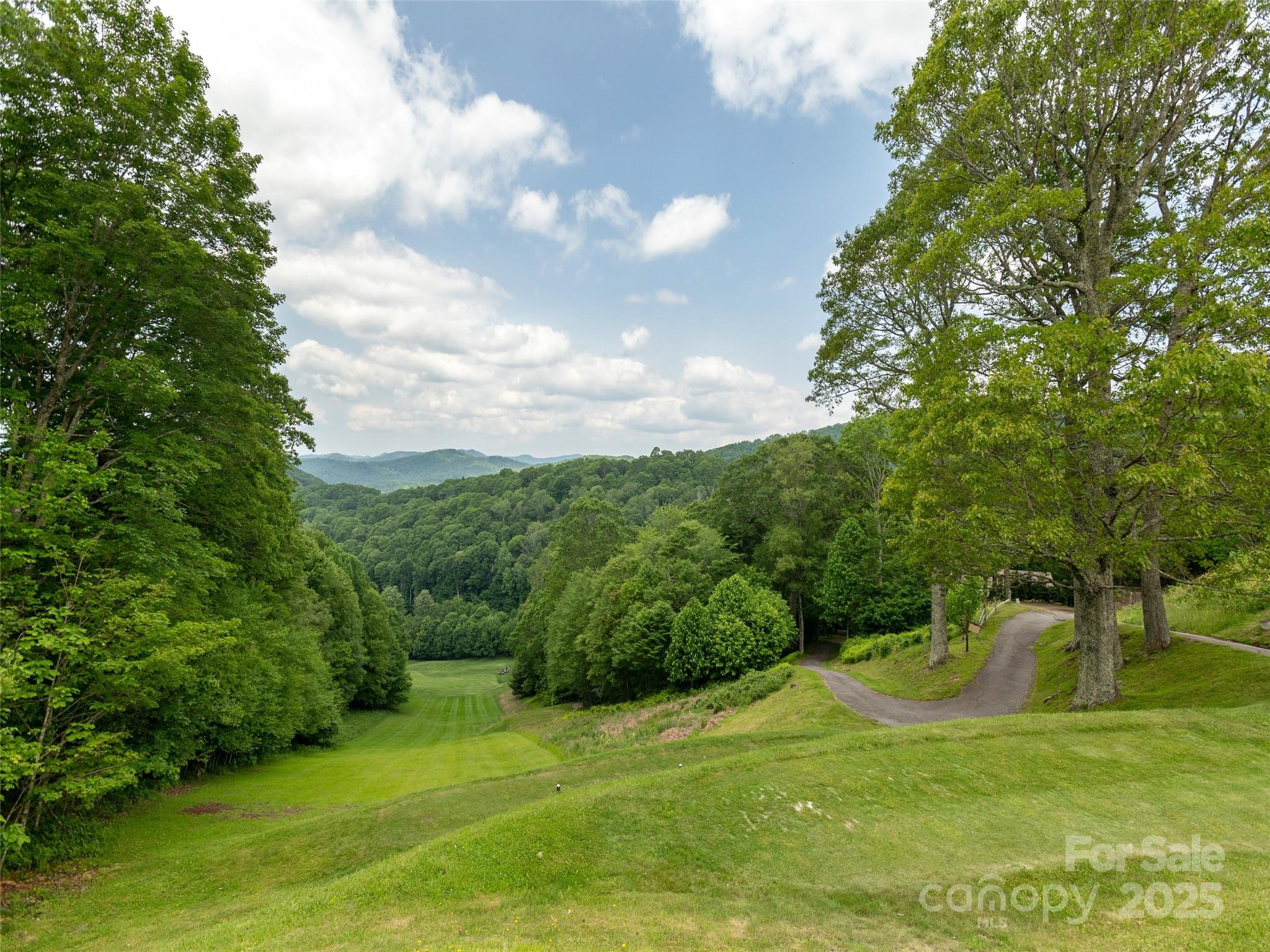 000 English Ridge Drive 34 Property Photo 12