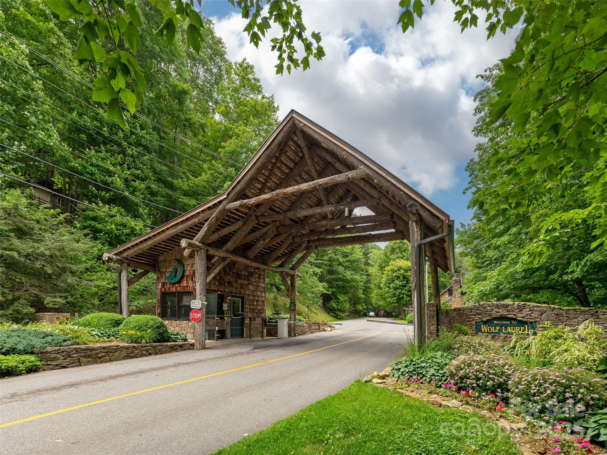 000 English Ridge Drive 34 Property Photo 13