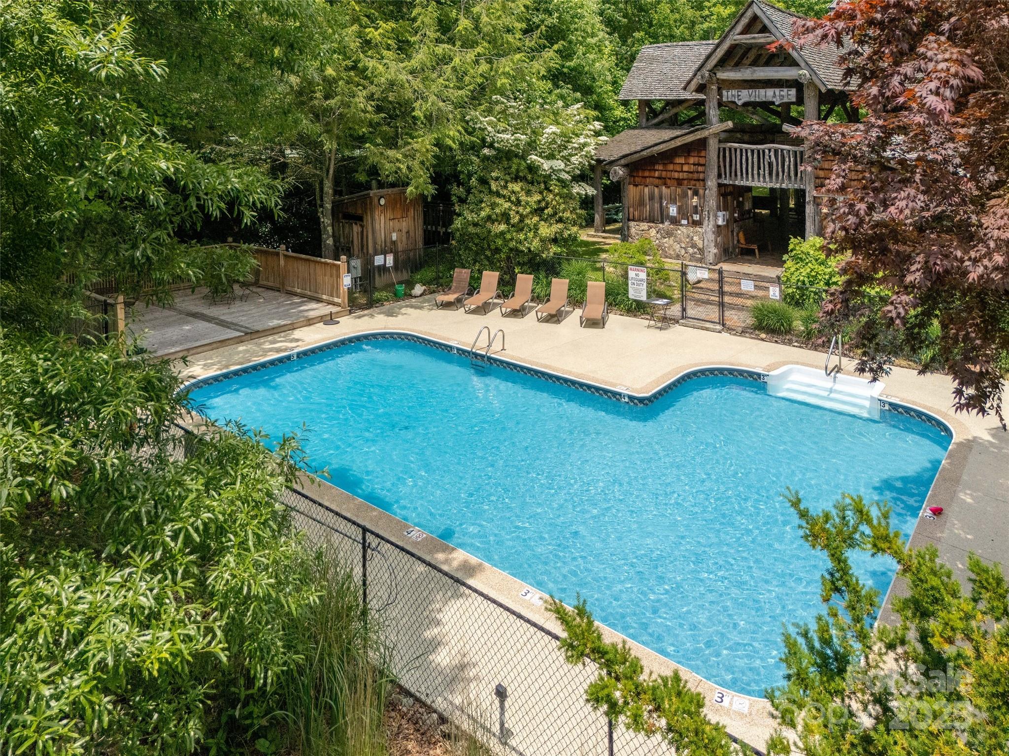 000 English Ridge Drive 34 Property Photo 16