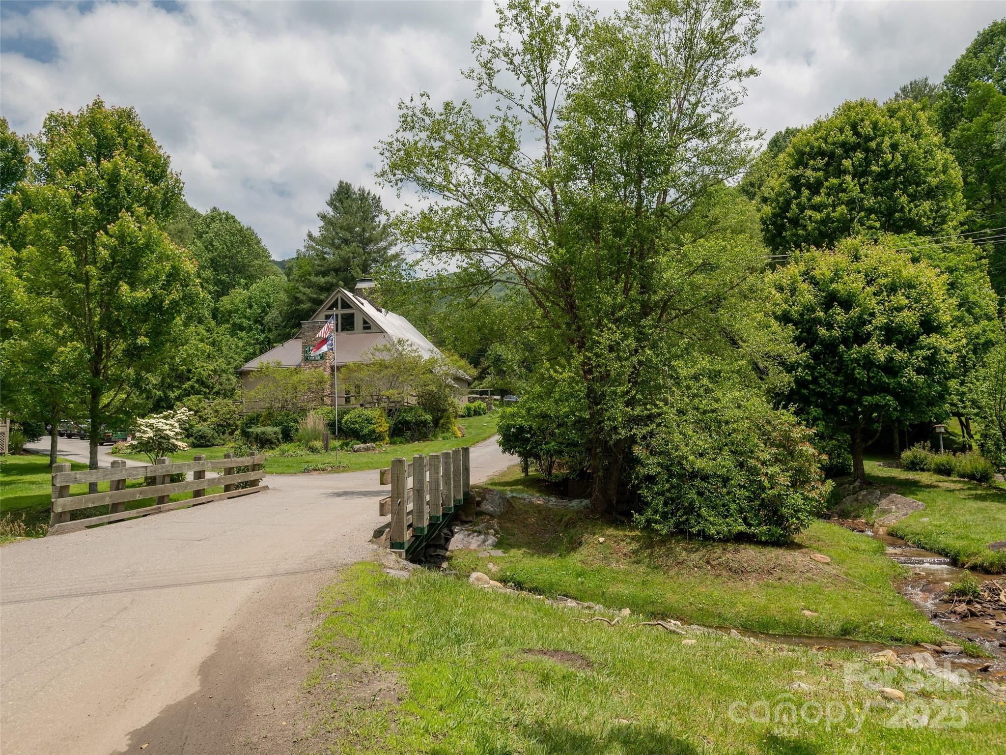 000 English Ridge Drive 34 Property Photo 19