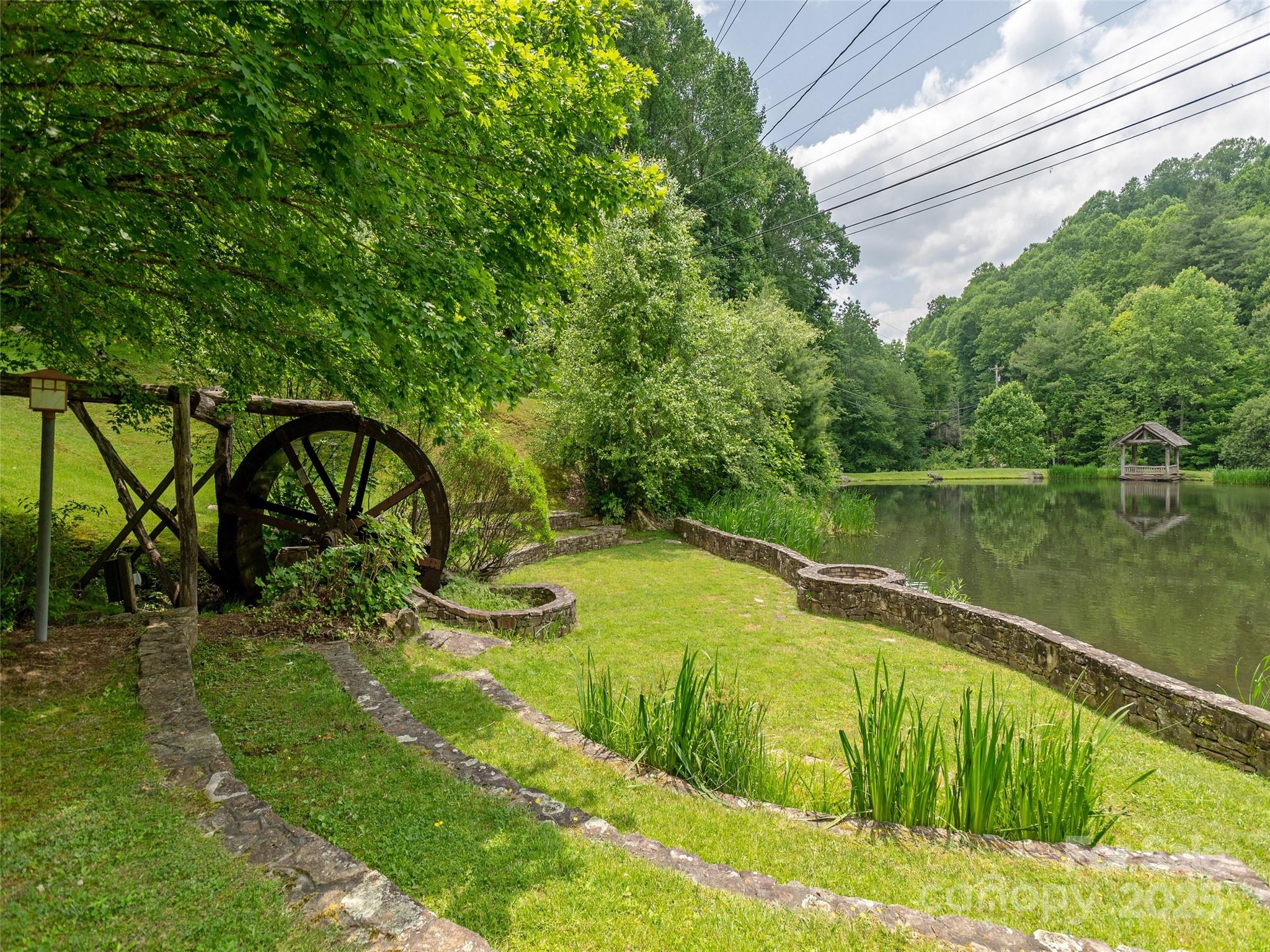 000 English Ridge Drive 34 Property Photo 21