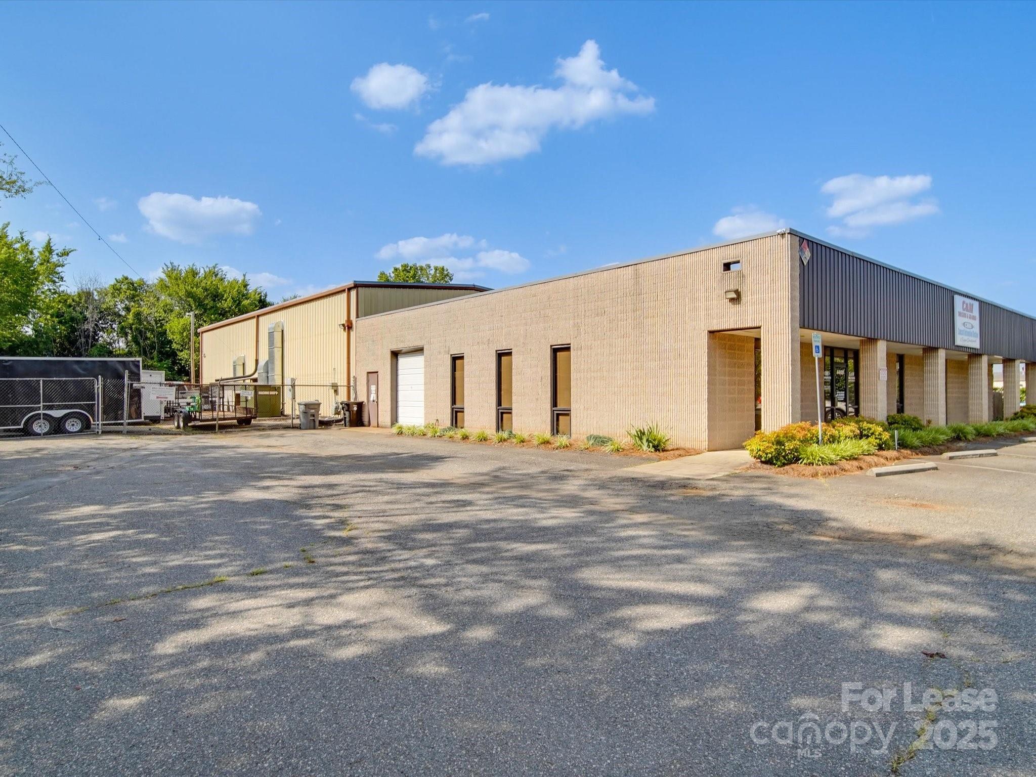 4400 Republic Drive Property Photo 1