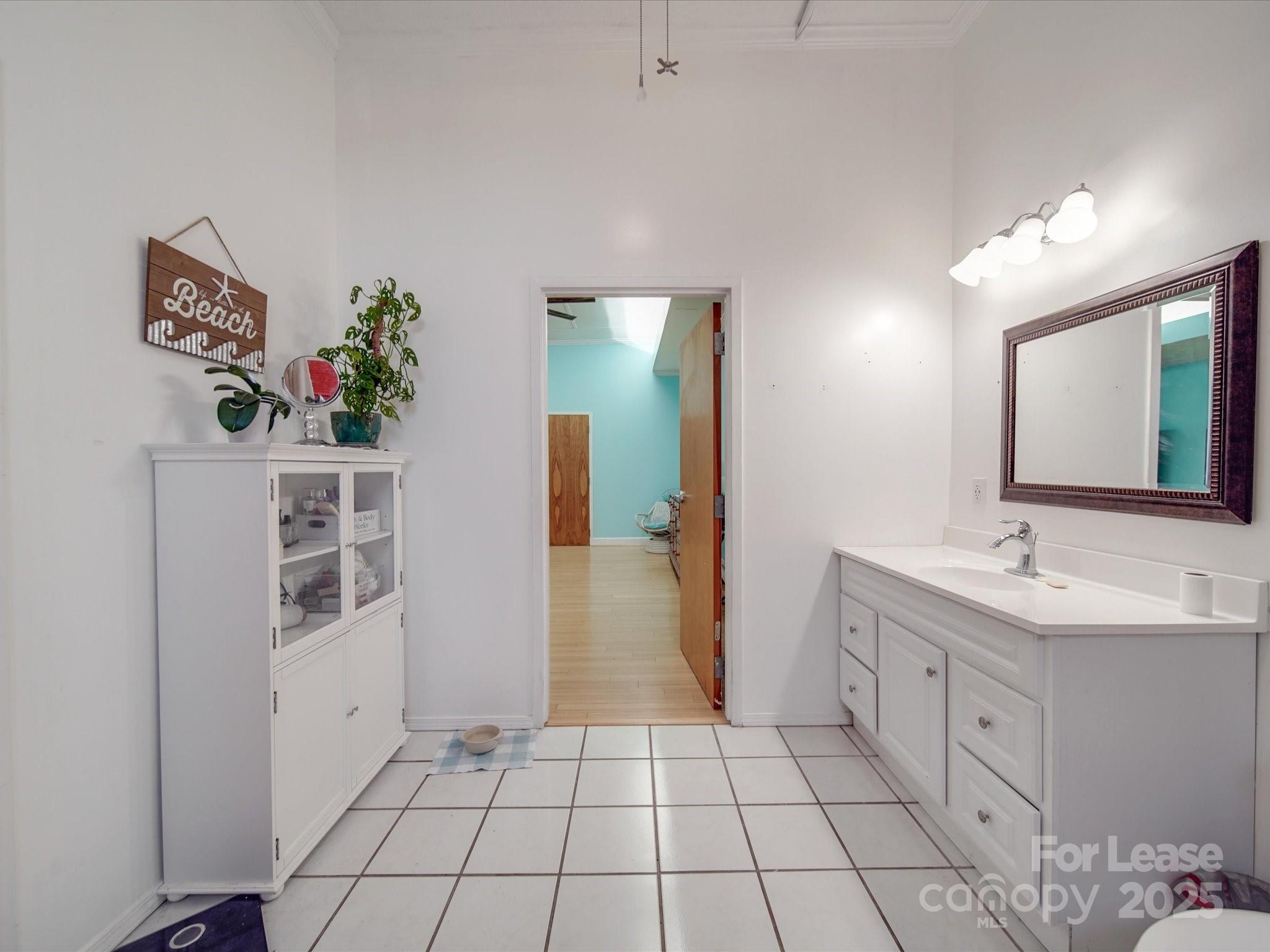 4400 Republic Drive Property Photo 32