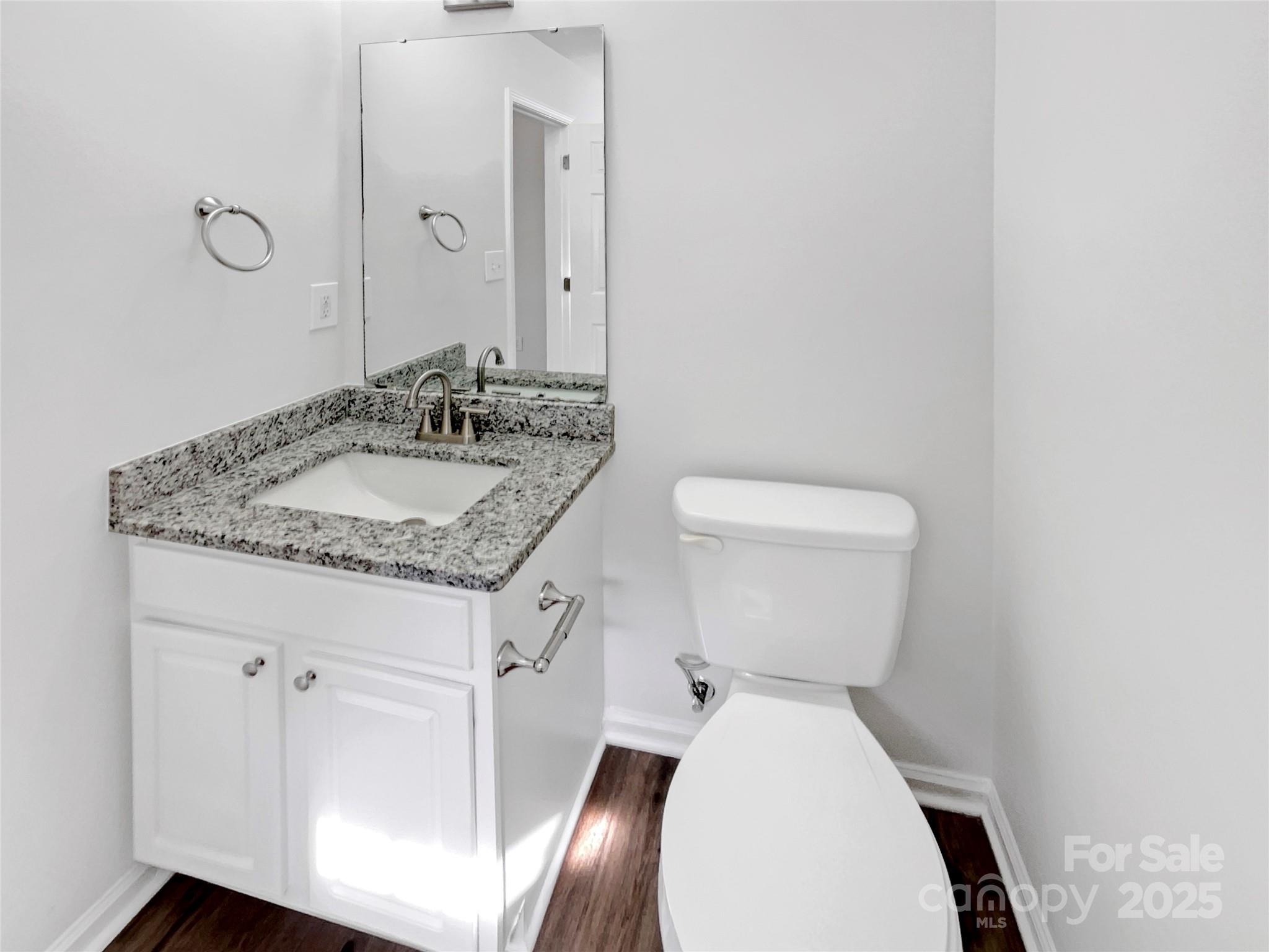 8219 Pozzi Road Property Photo 7