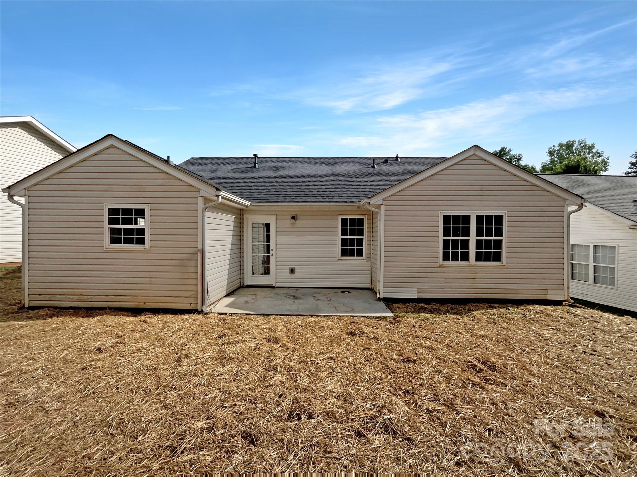 8219 Pozzi Road Property Photo 8