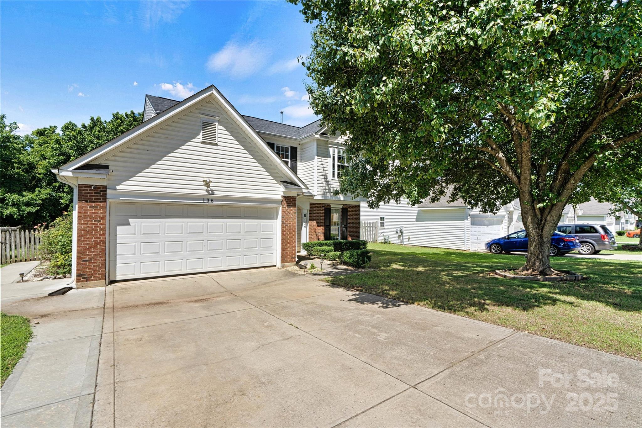 136 Bluffton Road Property Photo 1
