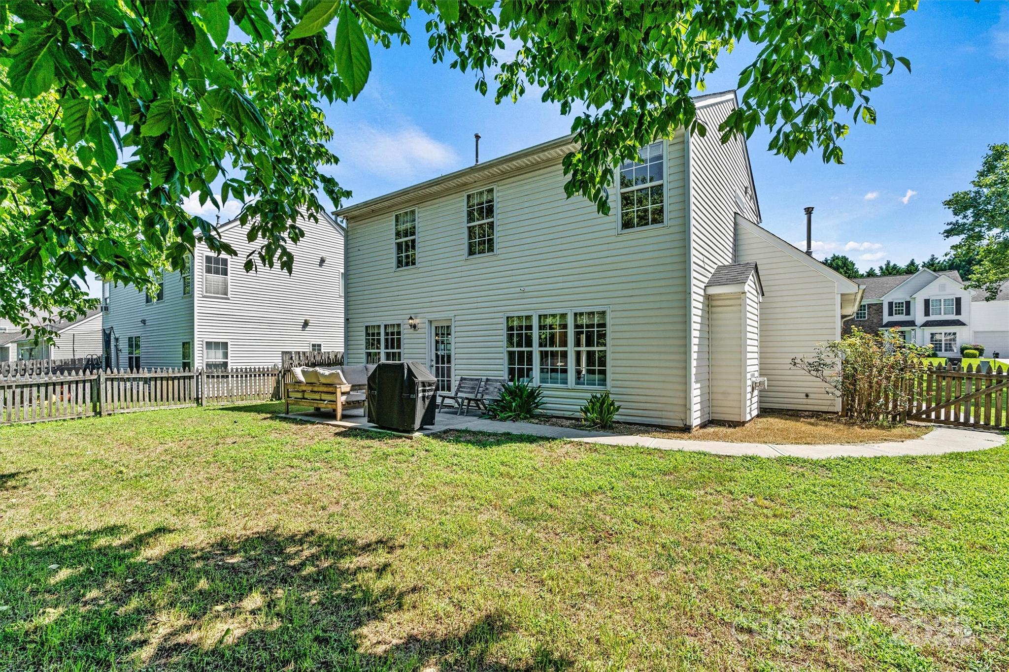 136 Bluffton Road Property Photo 20