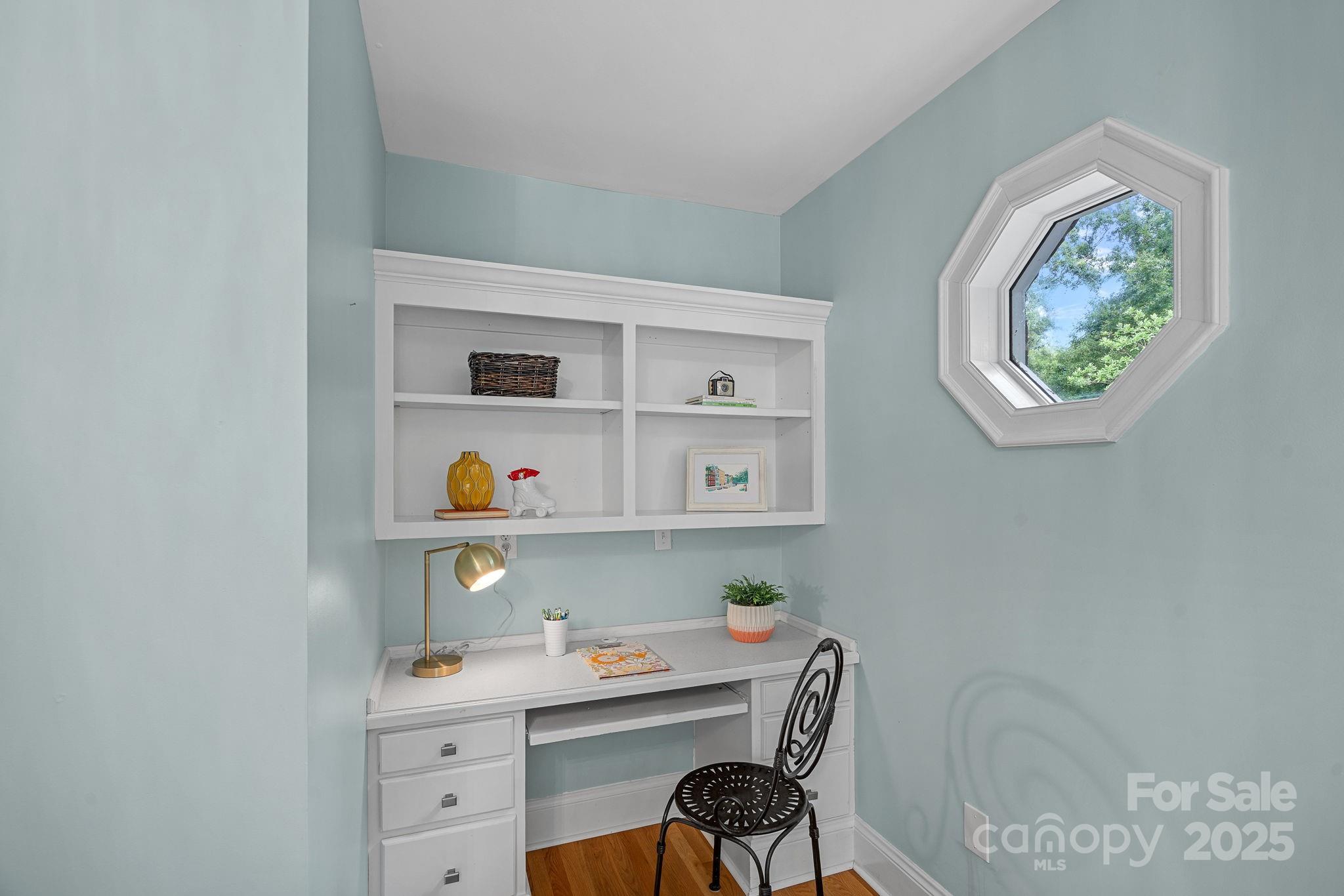 1317 Longleaf Court Property Photo 24