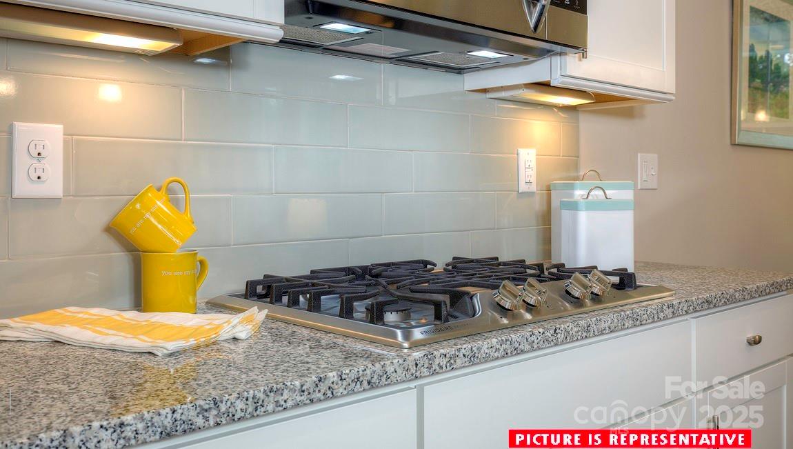 112 Fordingbridge Lane Property Photo 13