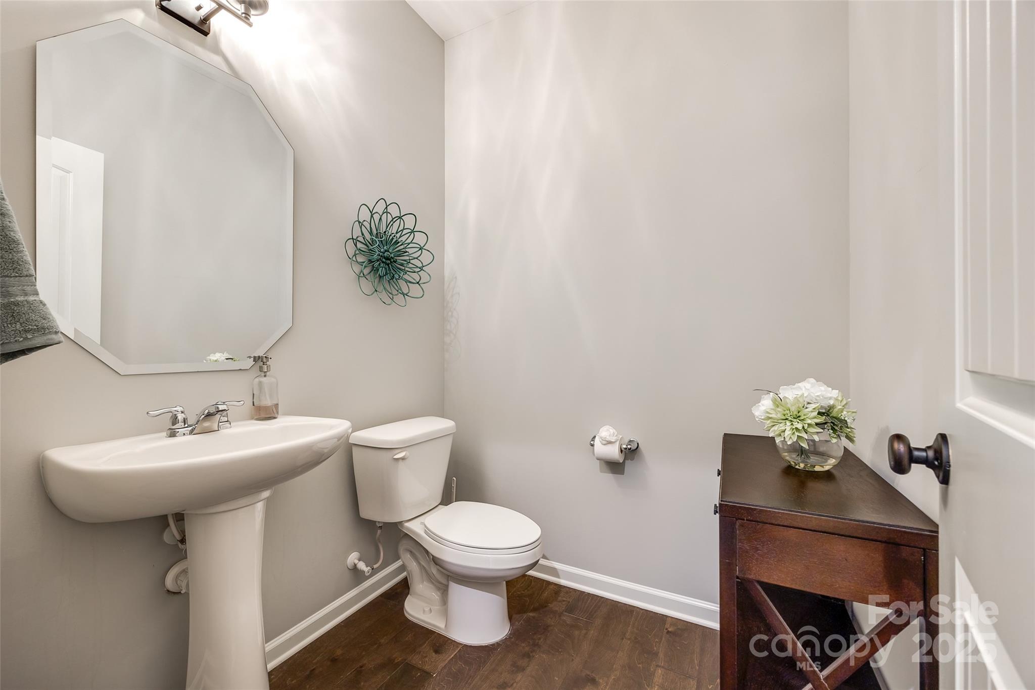 3041 Winged Teal Court Property Photo 8