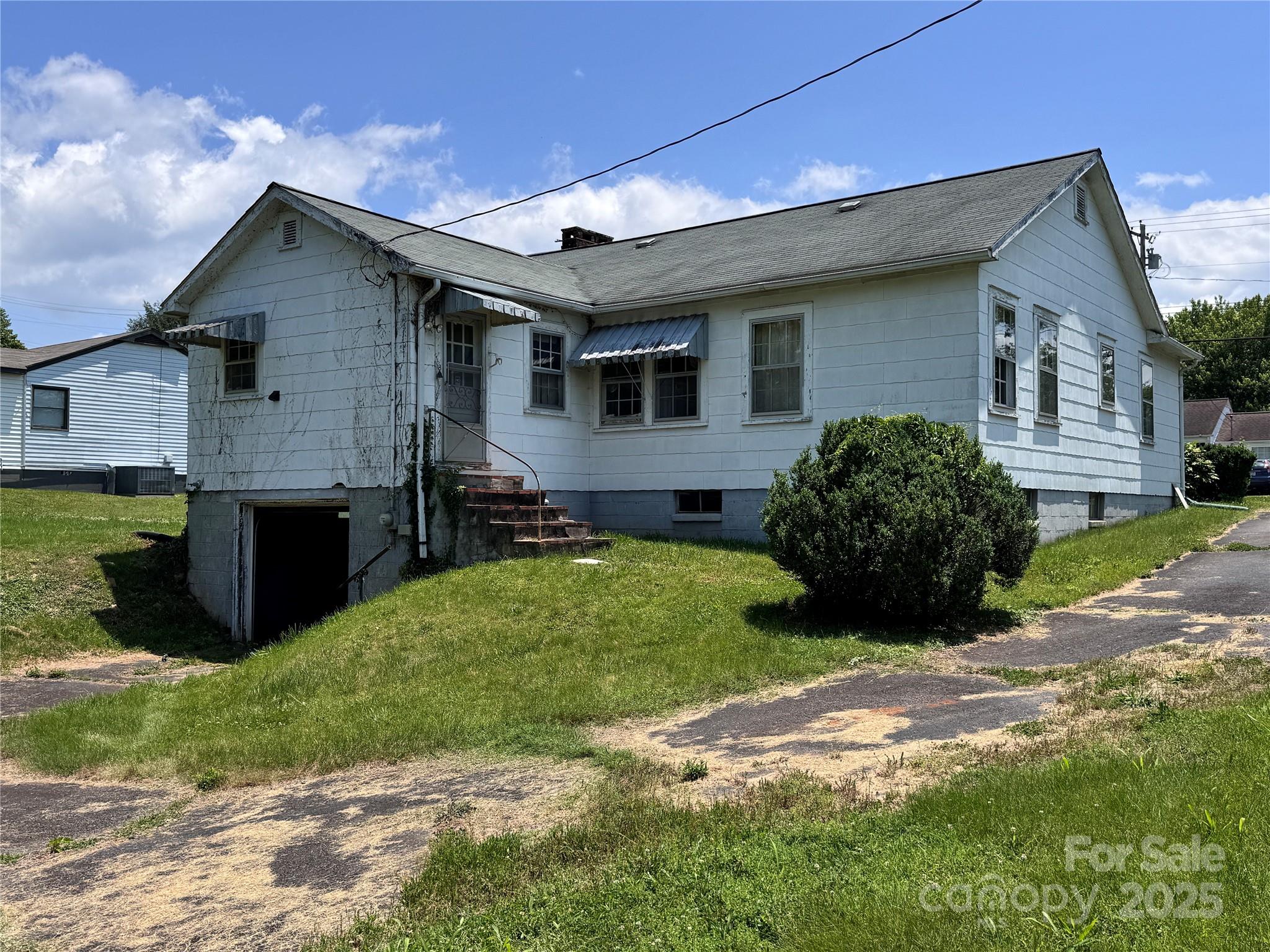 130 N 1st Street Property Photo 19
