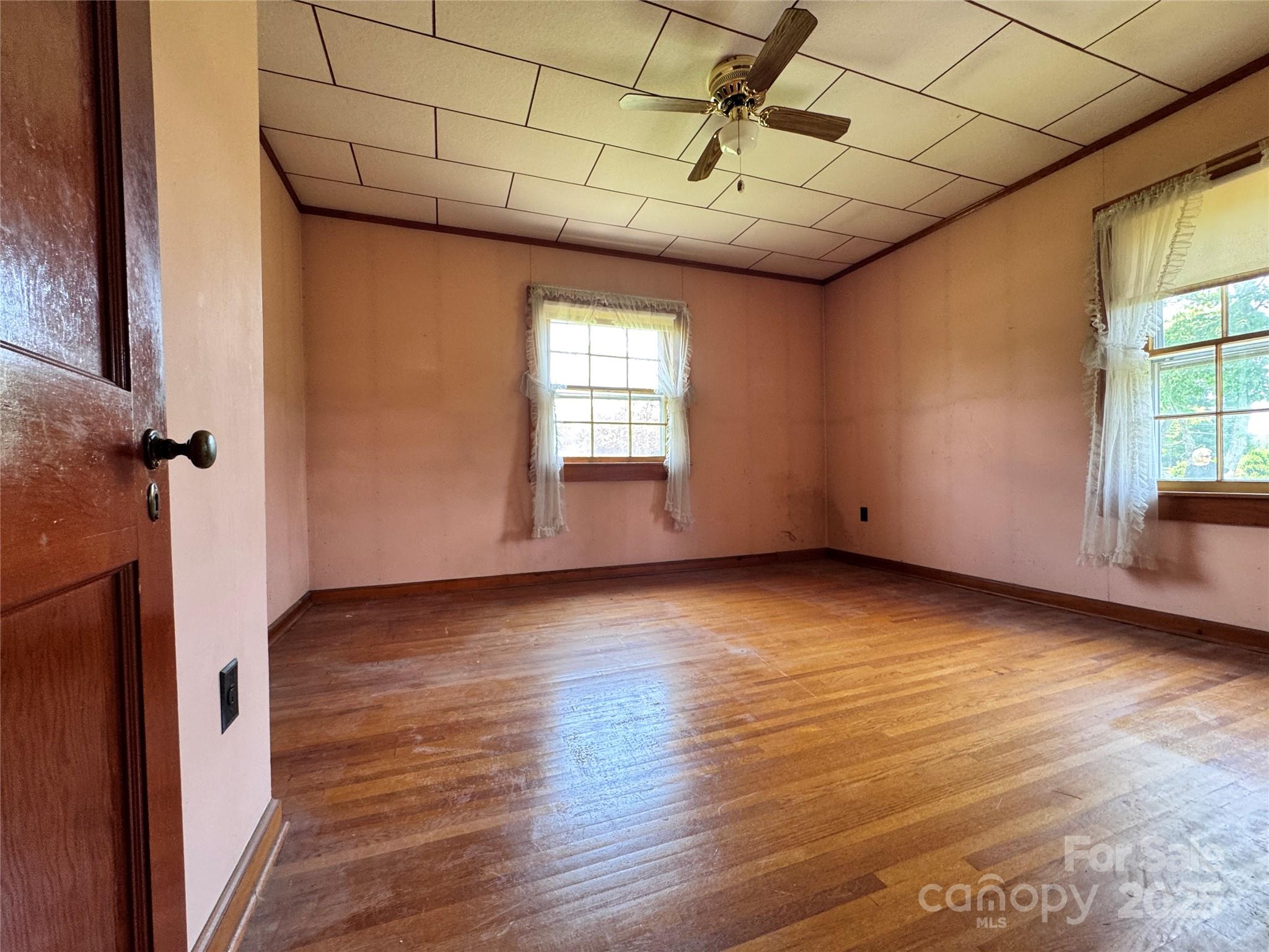 130 N 1st Street Property Photo 36