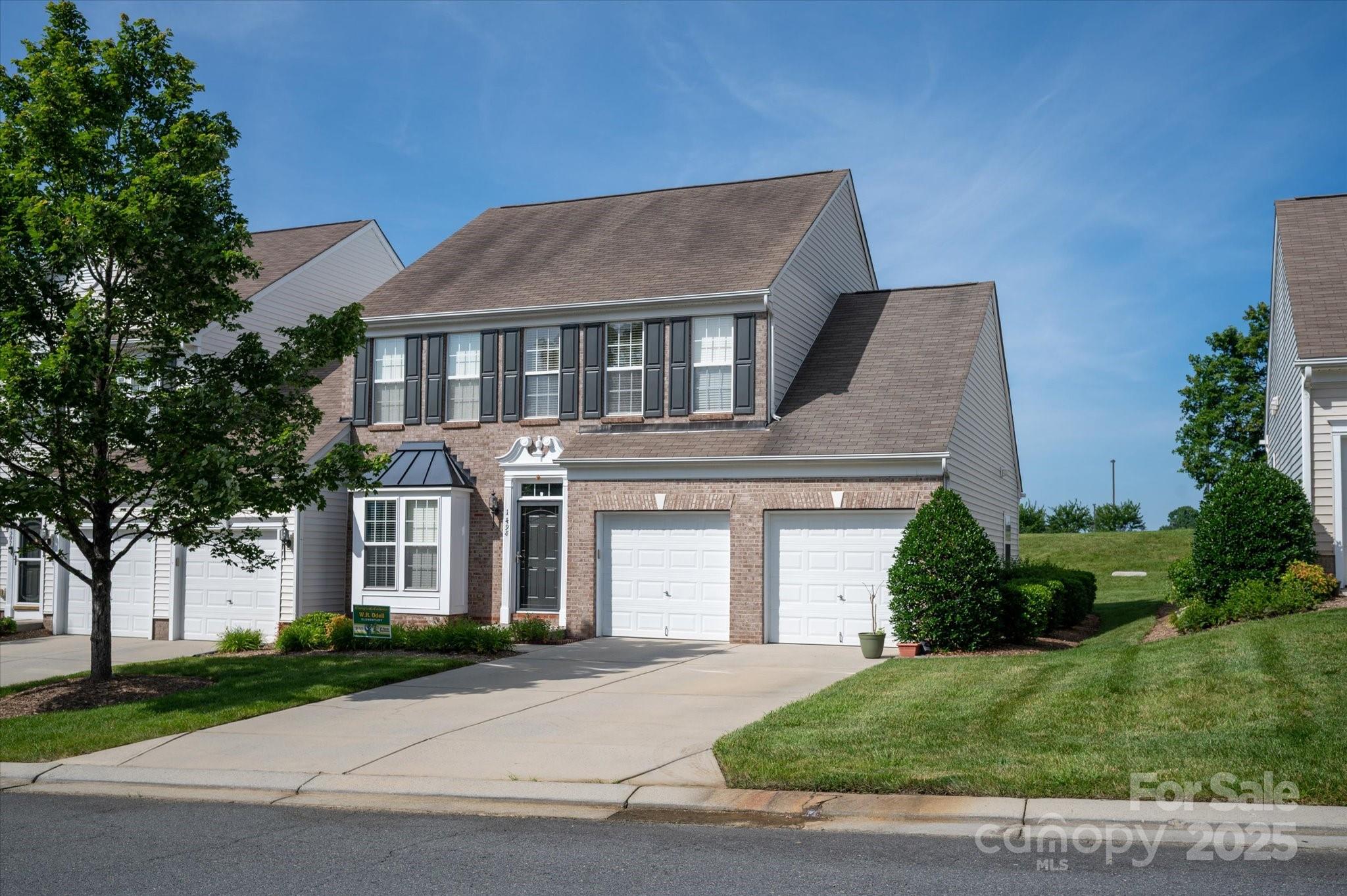 1498 Burrell Avenue Property Photo 1