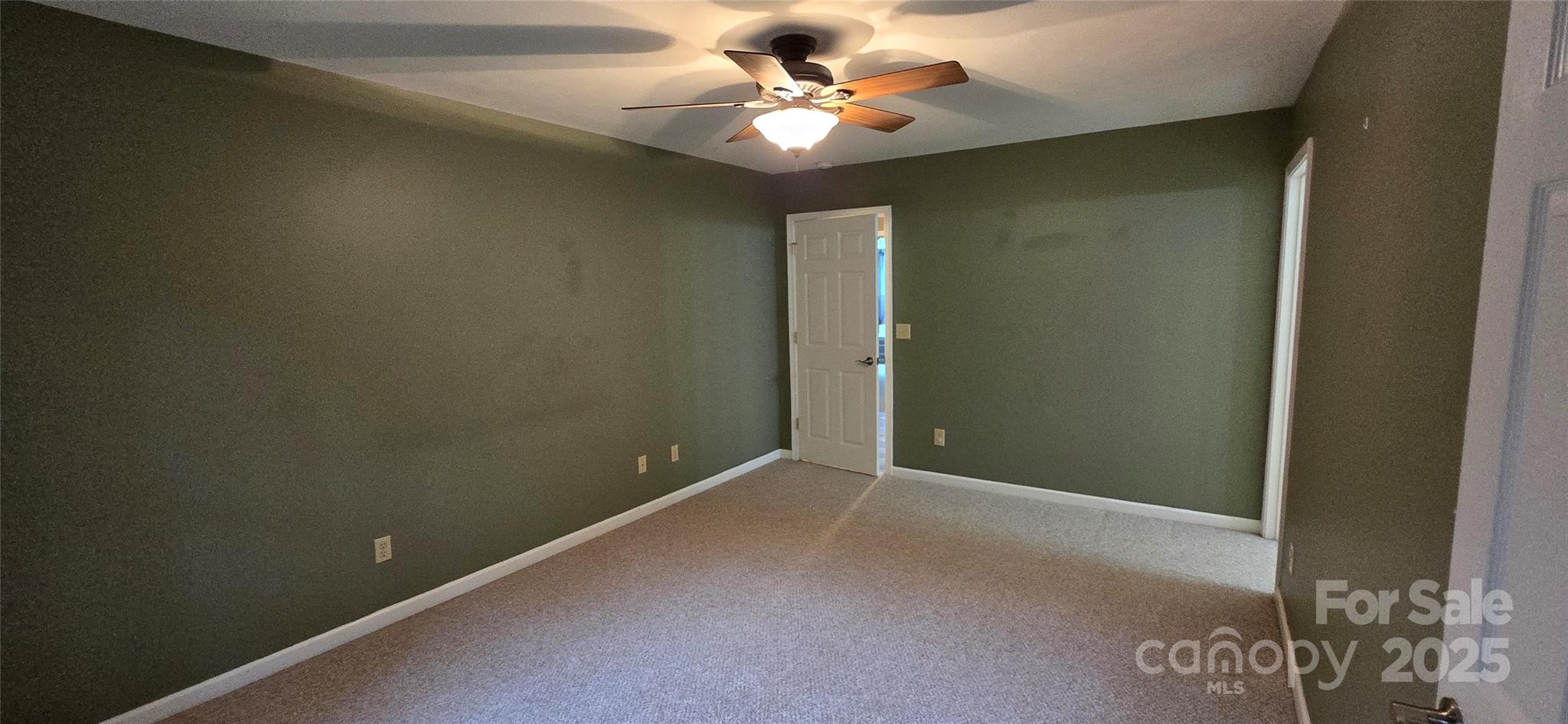 221 Flat Branch Trail Property Photo 17