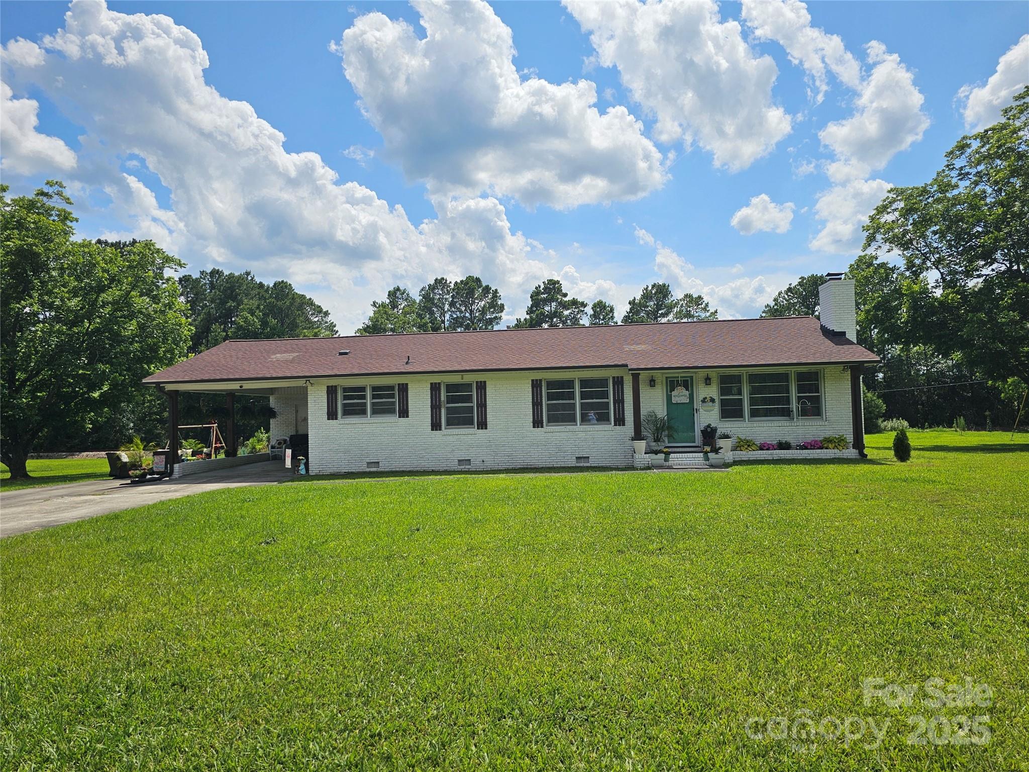 3546 Kershaw Camden Highway Property Photo 1