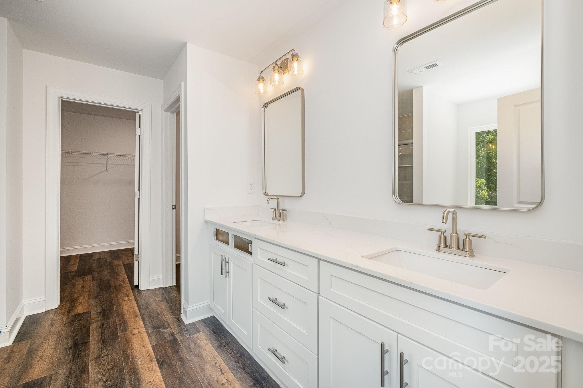 4037 Jenison Valley Court Property Photo 22