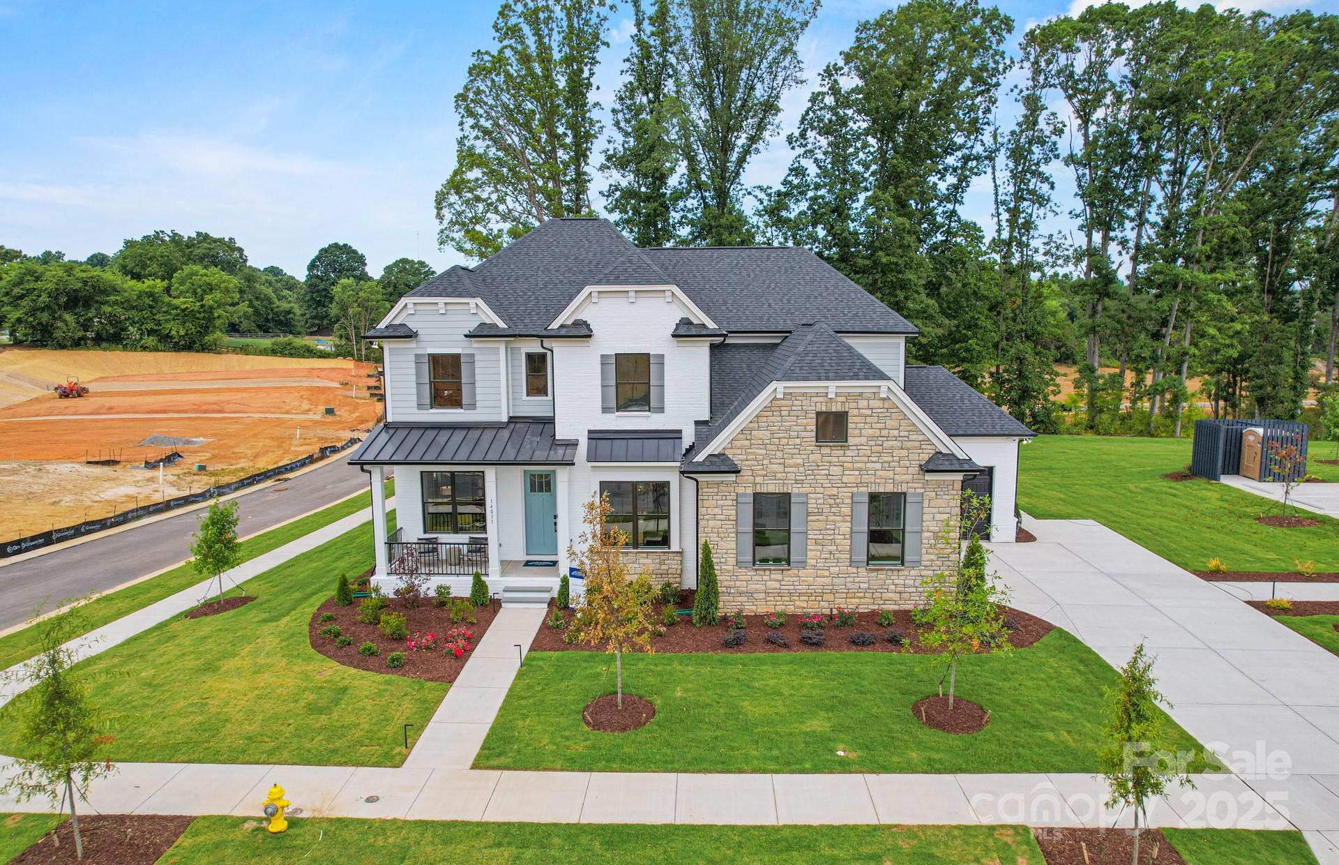 14011 Camden Close Circle 25 Property Photo 2