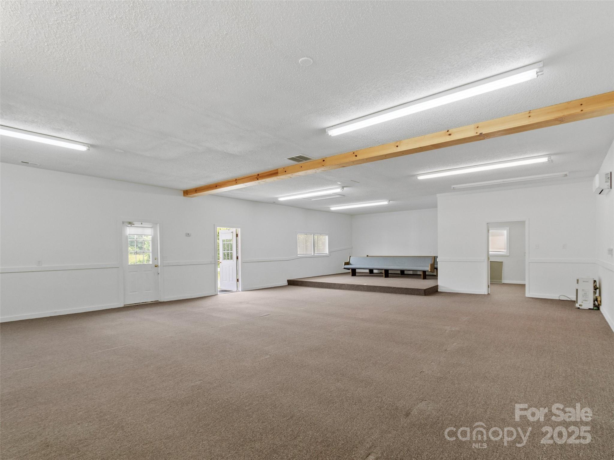1365 Us 19 Highway Property Photo 10