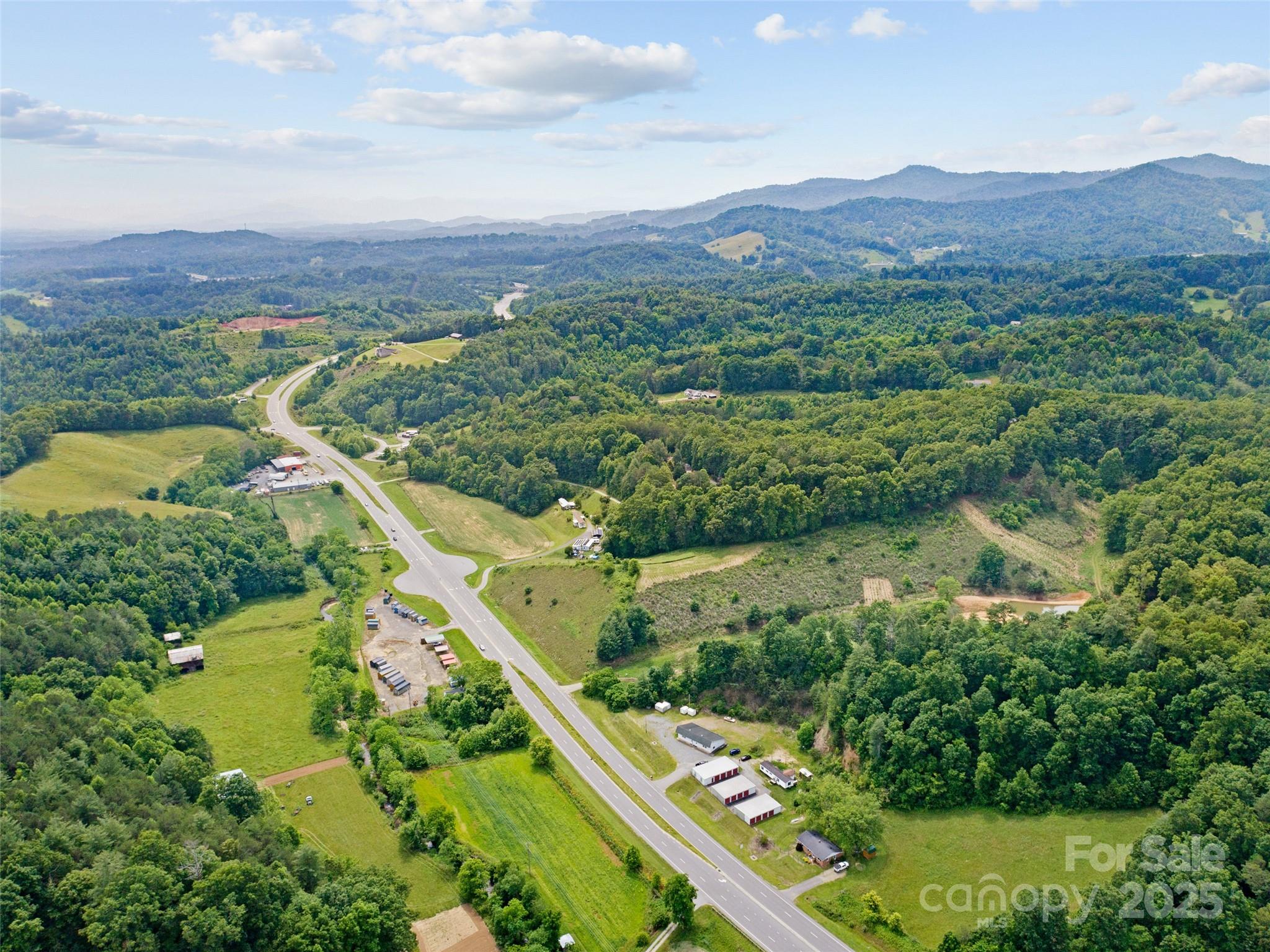 1365 Us 19 Highway Property Photo 16