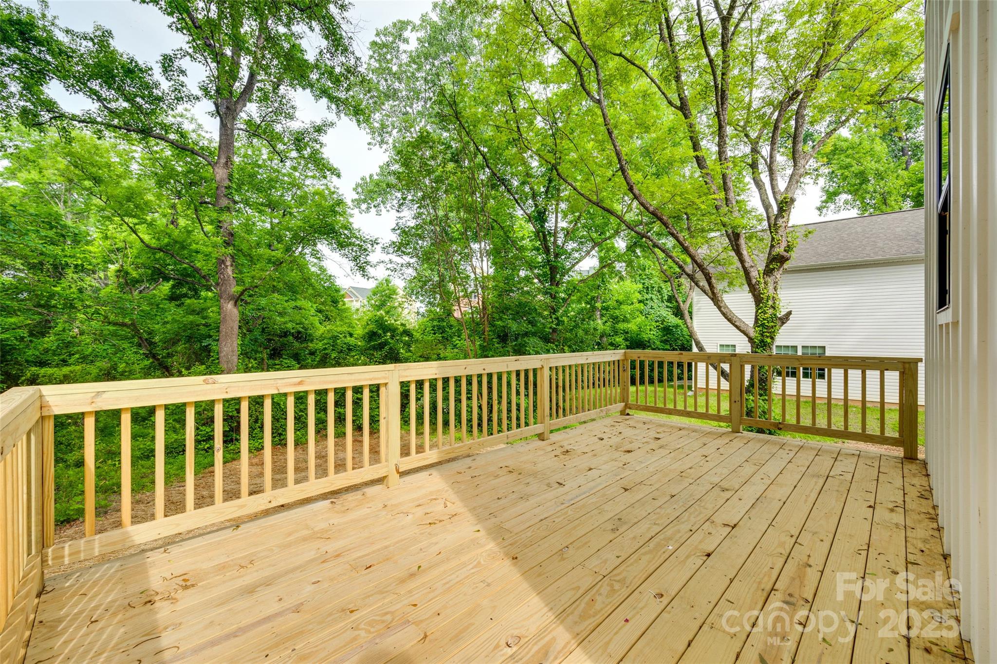 513 Sacco Street Property Photo 23