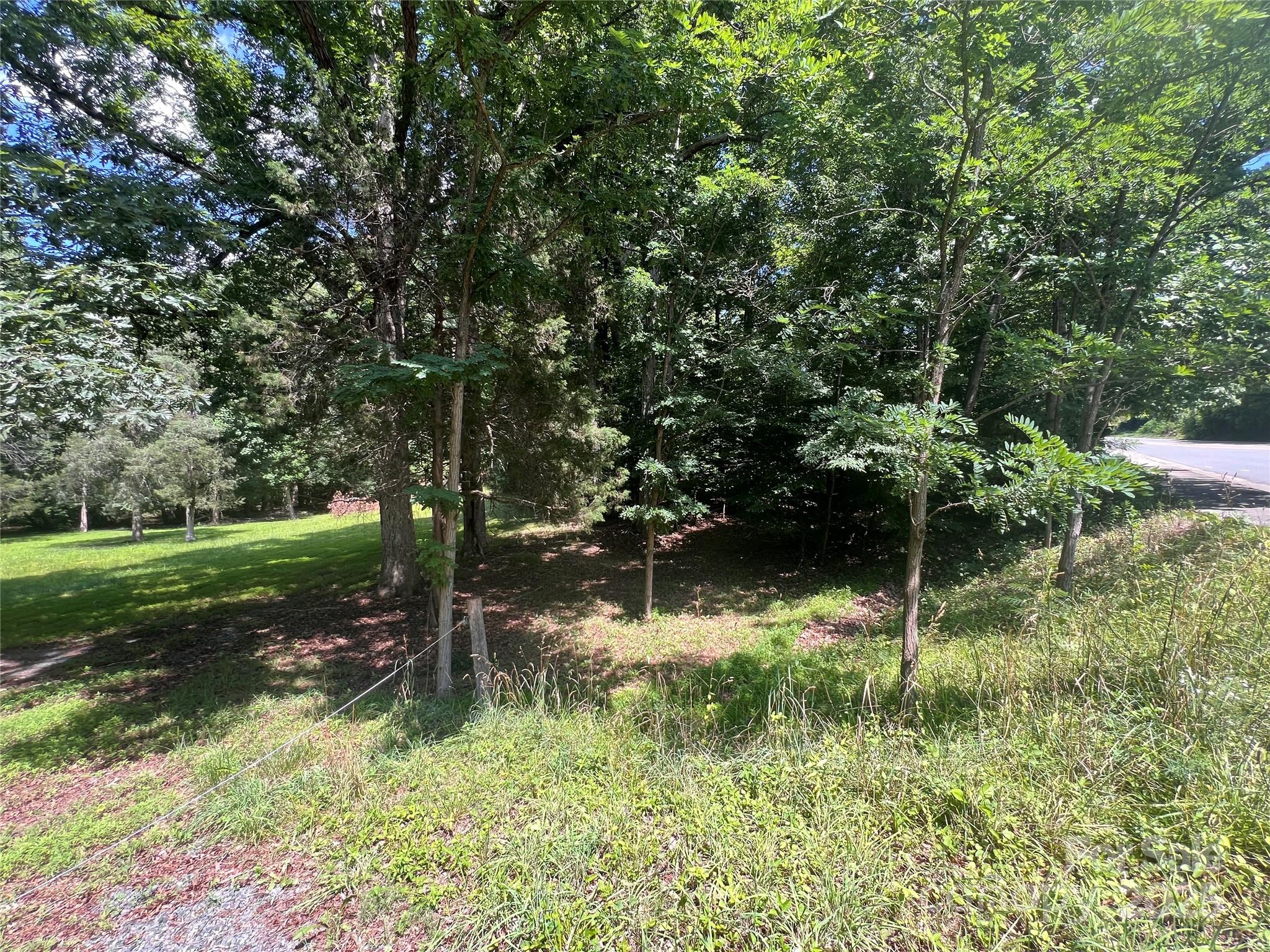 8105 Sardis Road Property Photo 5