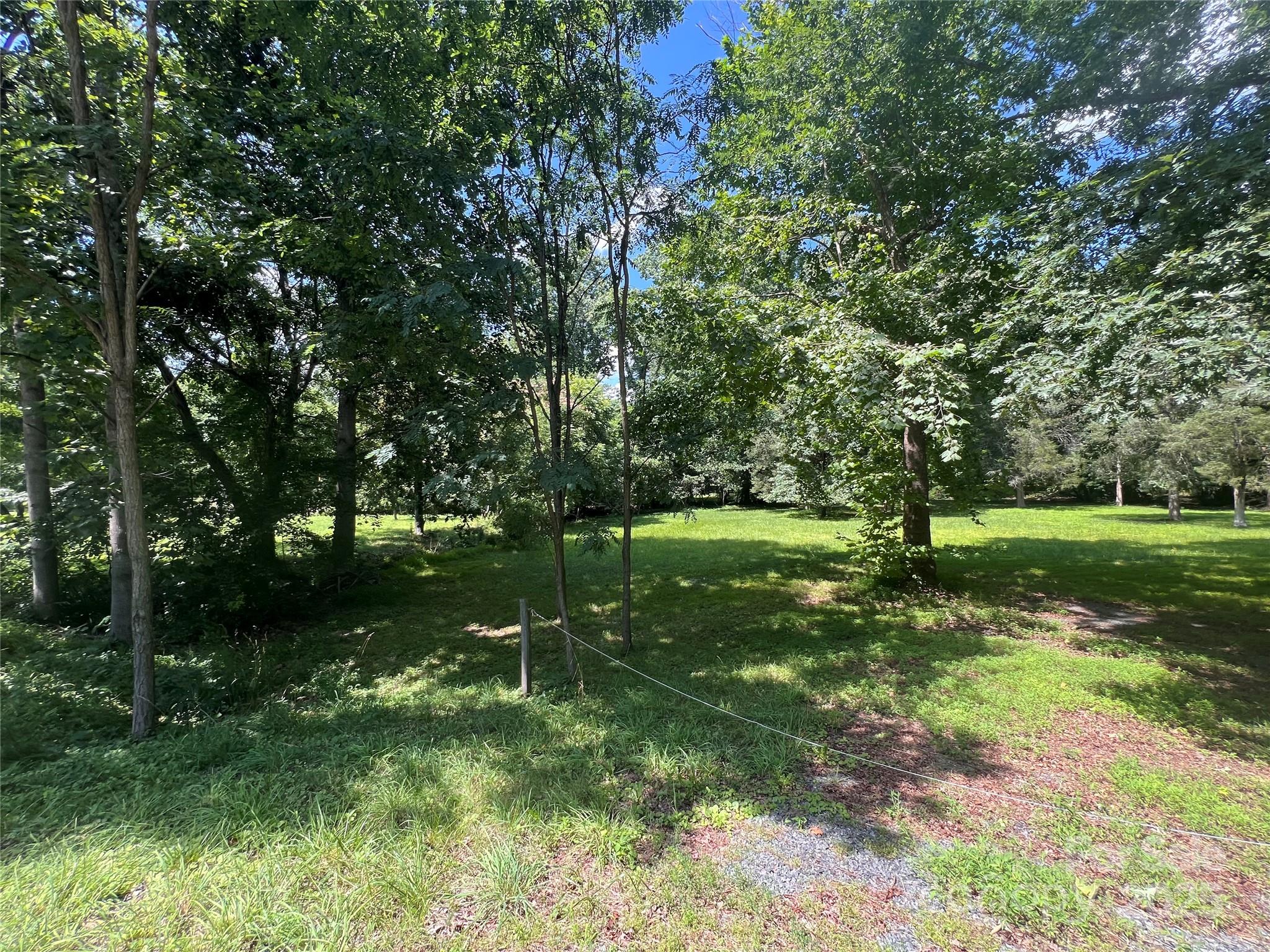 8105 Sardis Road Property Photo 6