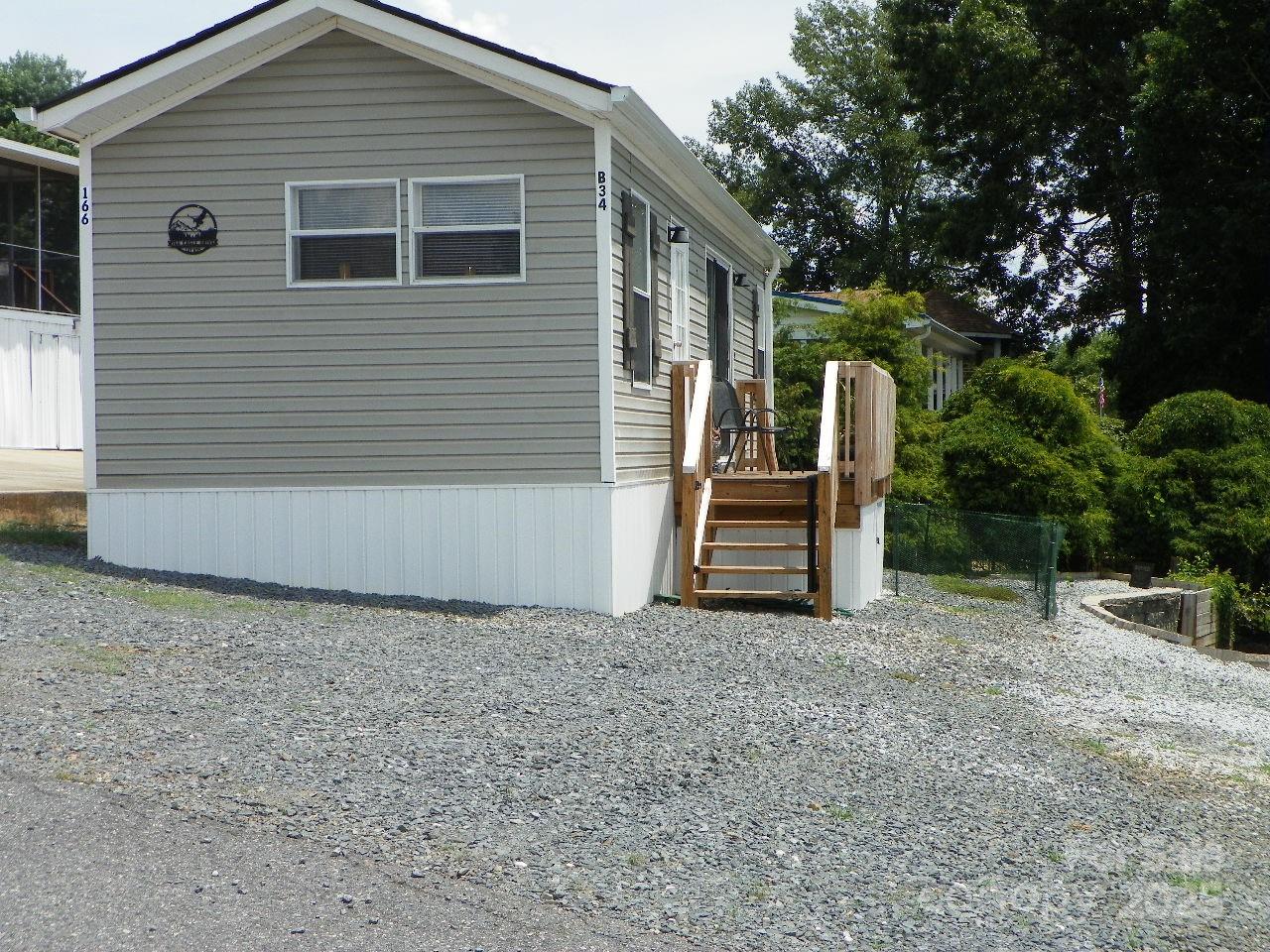 166 Eagle Drive Property Photo 1
