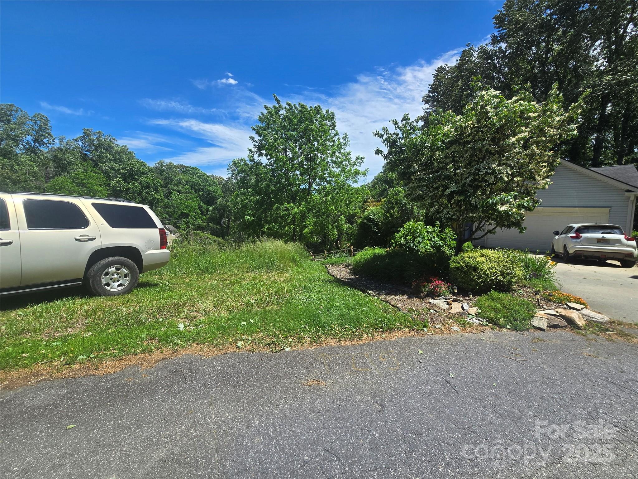 18 Village East Court Property Photo 4