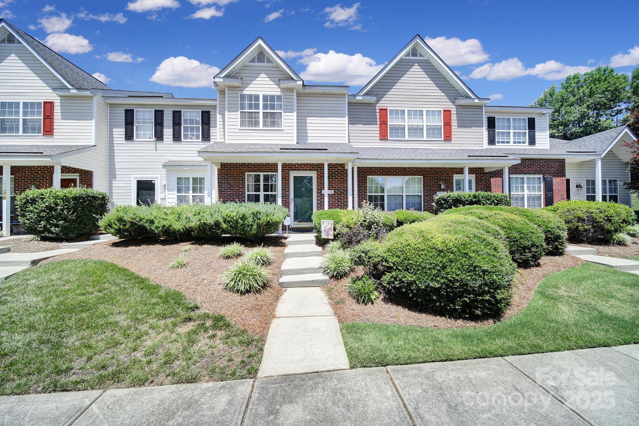 10078 Pergola View Court Property Photo 1